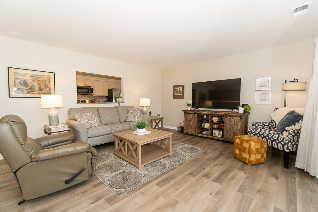 227 Elgin Avenue #3A, Forest Park, IL 60130