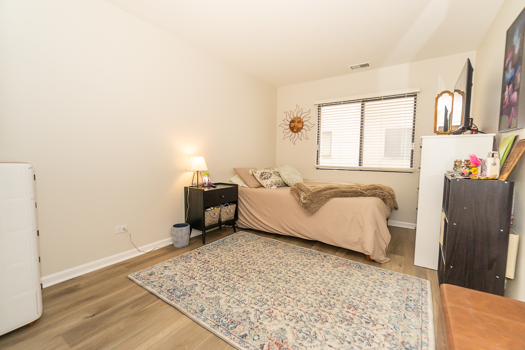 227 Elgin Avenue #3A, Forest Park, IL 60130