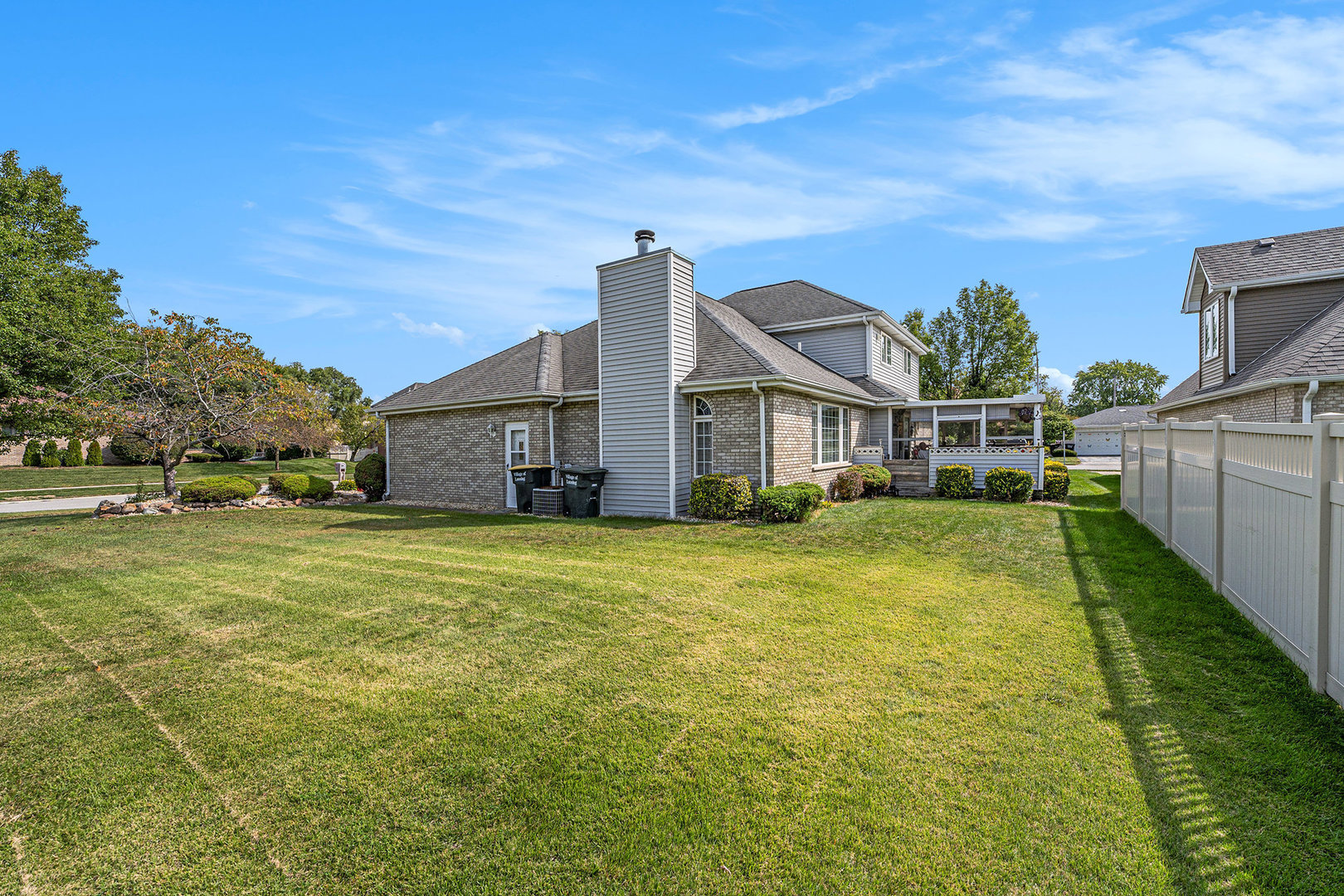 18358 Willow Lane, Lansing, IL 60438