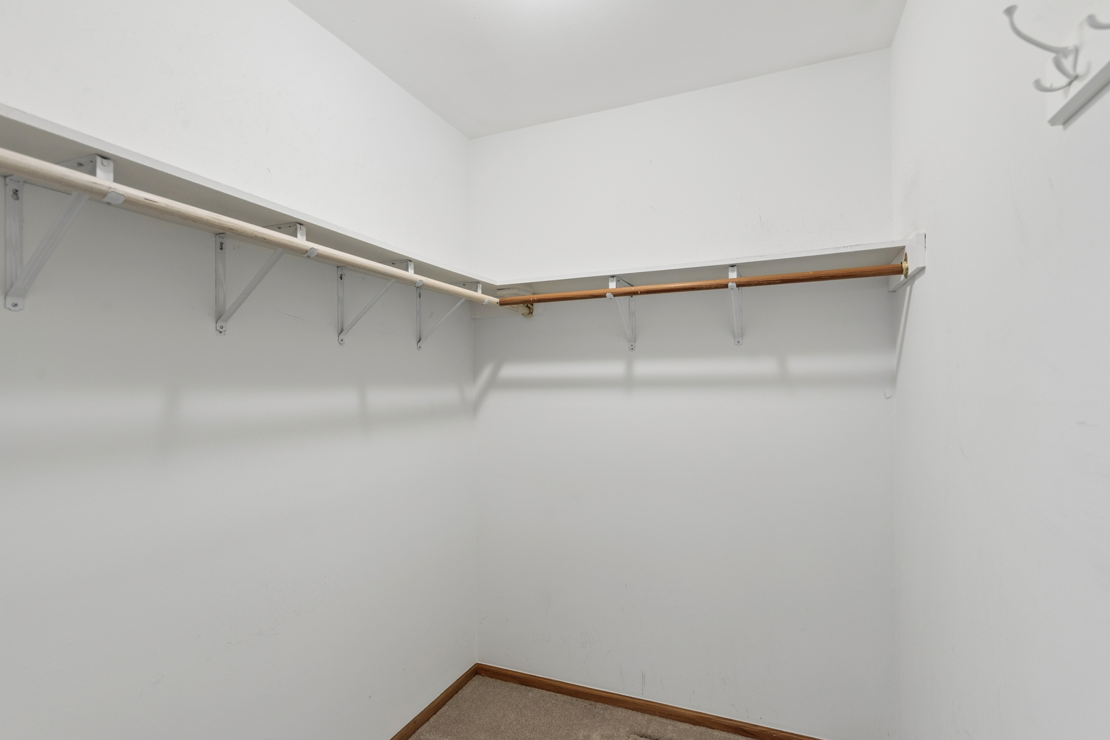 808 Kristin Court #808, Gurnee, IL 60031