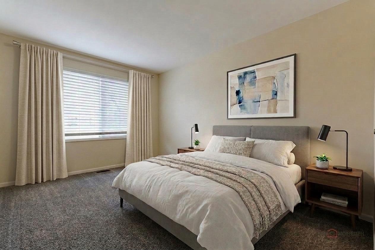 3100 Roberts Drive #5, Woodridge, IL 60517