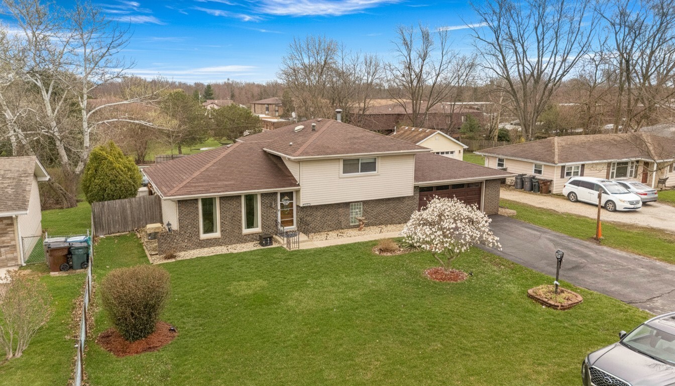 19727 Greenview Avenue, Mokena, IL 60448