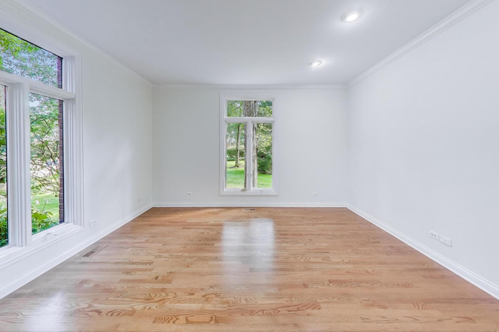 1620 TimberWoods Lane, Libertyville, IL 60048