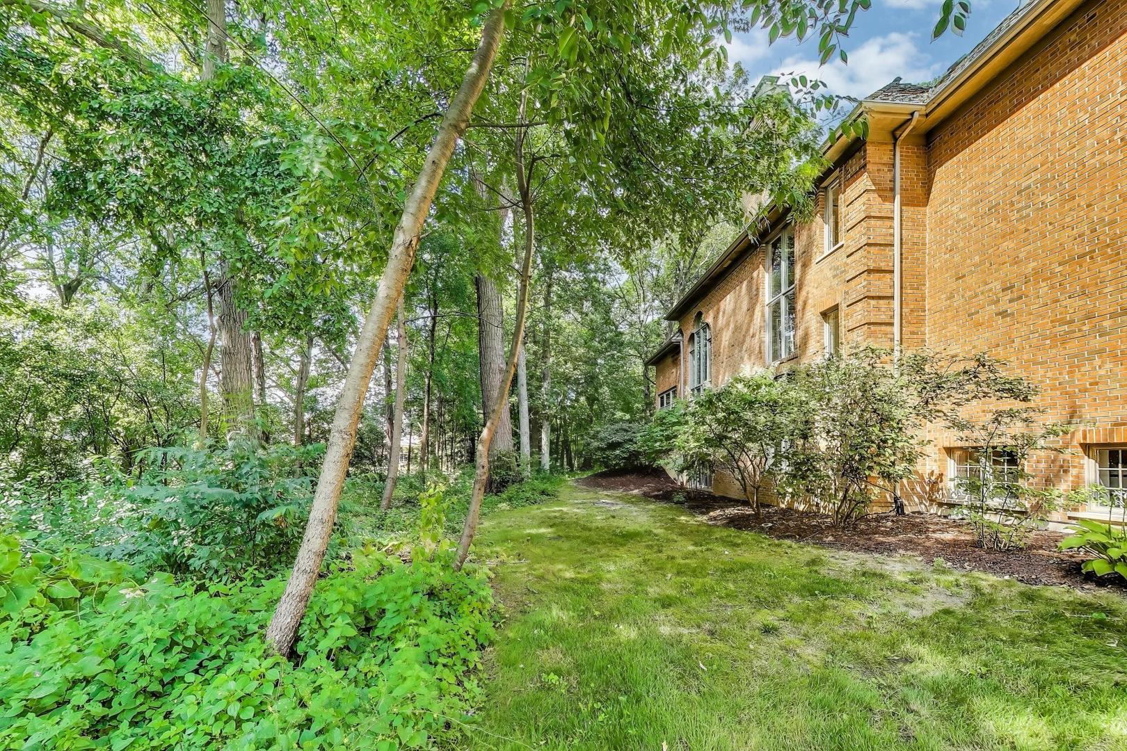 1620 TimberWoods Lane, Libertyville, IL 60048