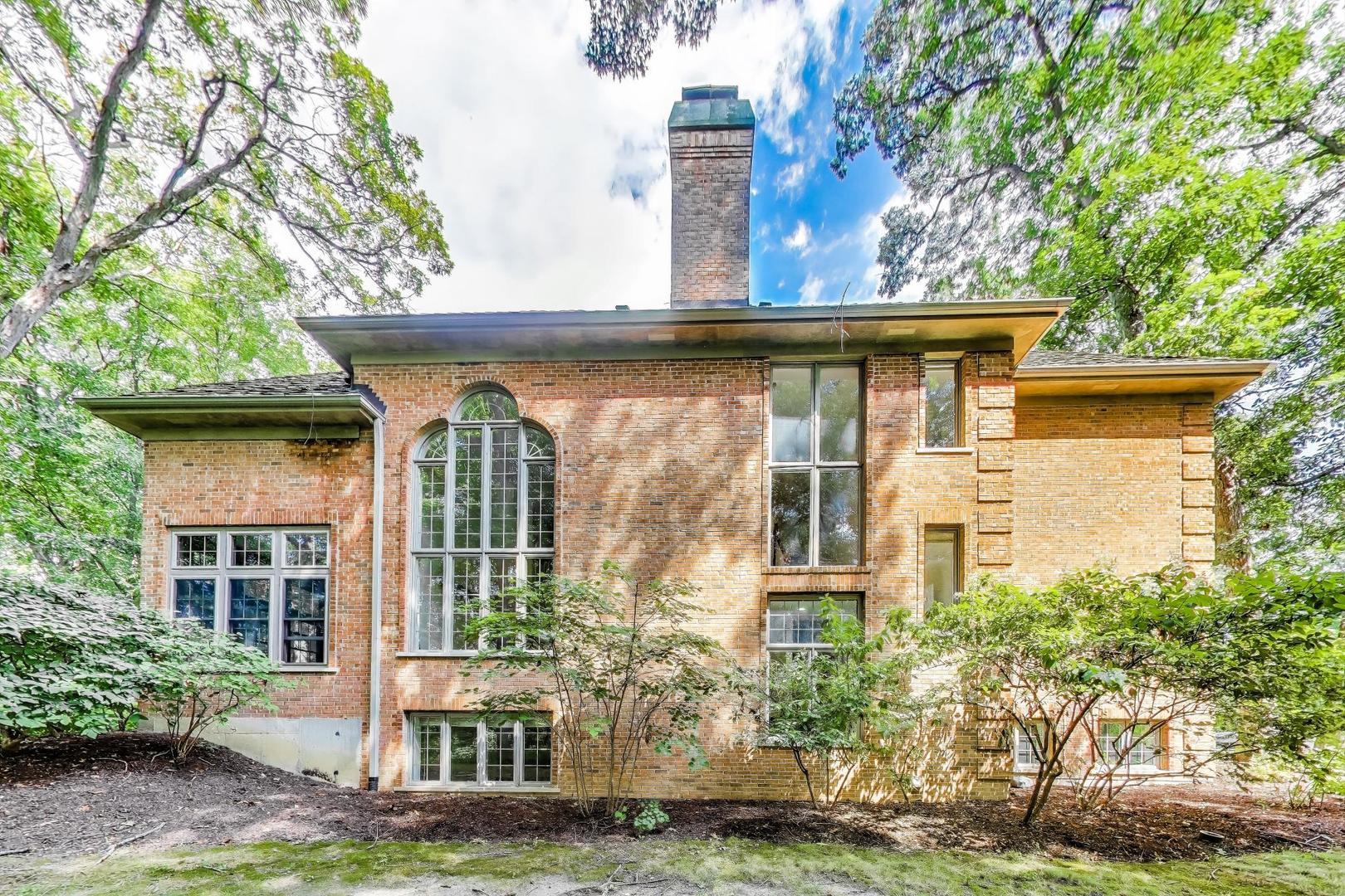 1620 TimberWoods Lane, Libertyville, IL 60048