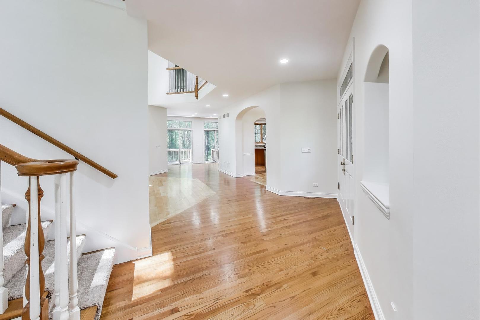 1620 TimberWoods Lane, Libertyville, IL 60048