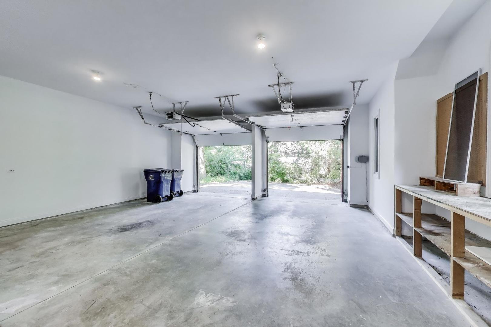 1620 TimberWoods Lane, Libertyville, IL 60048