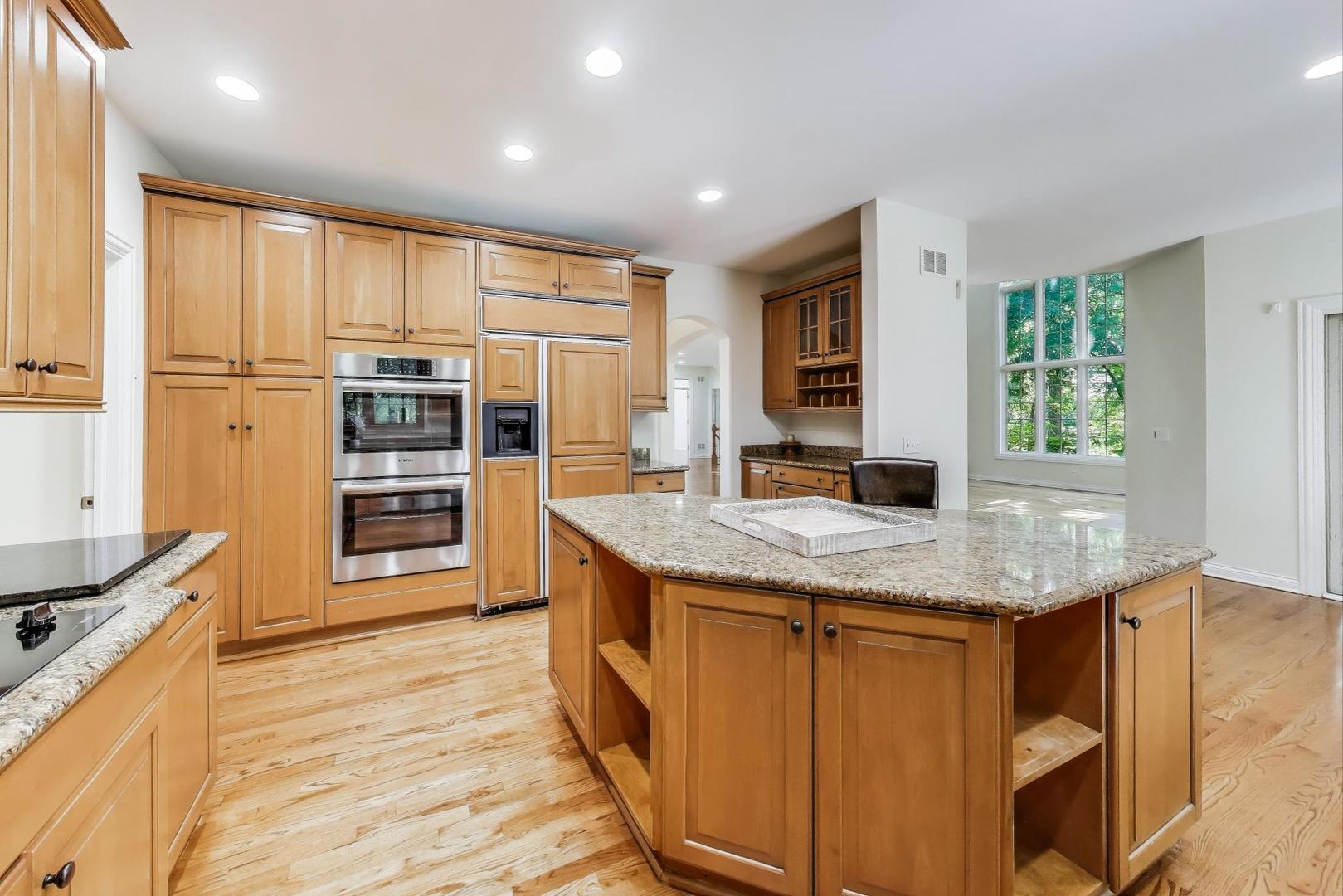 1620 TimberWoods Lane, Libertyville, IL 60048