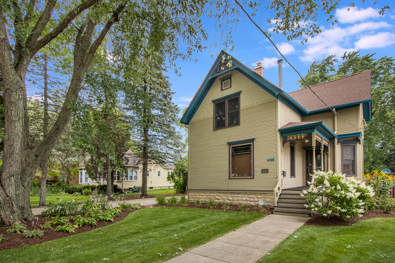 425 W Washington Street, West Chicago, IL 60185