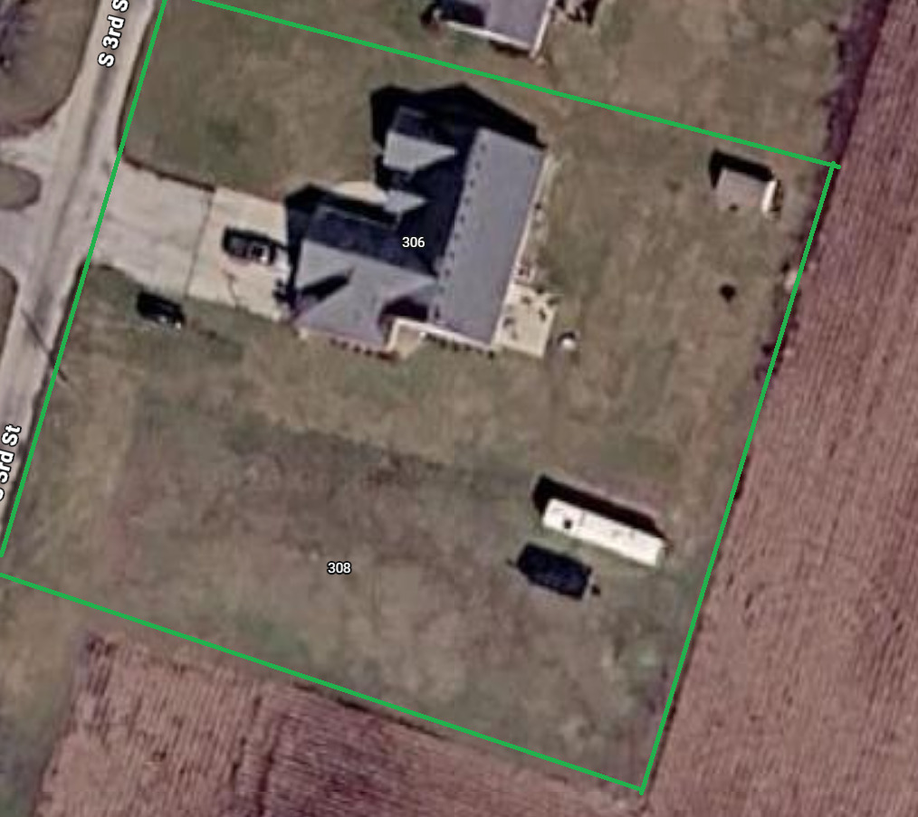 306 S Third Street, Ashkum, IL 60911