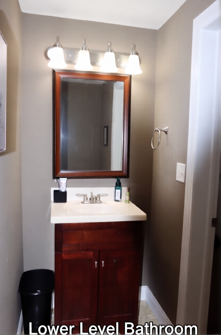 306 S Third Street, Ashkum, IL 60911