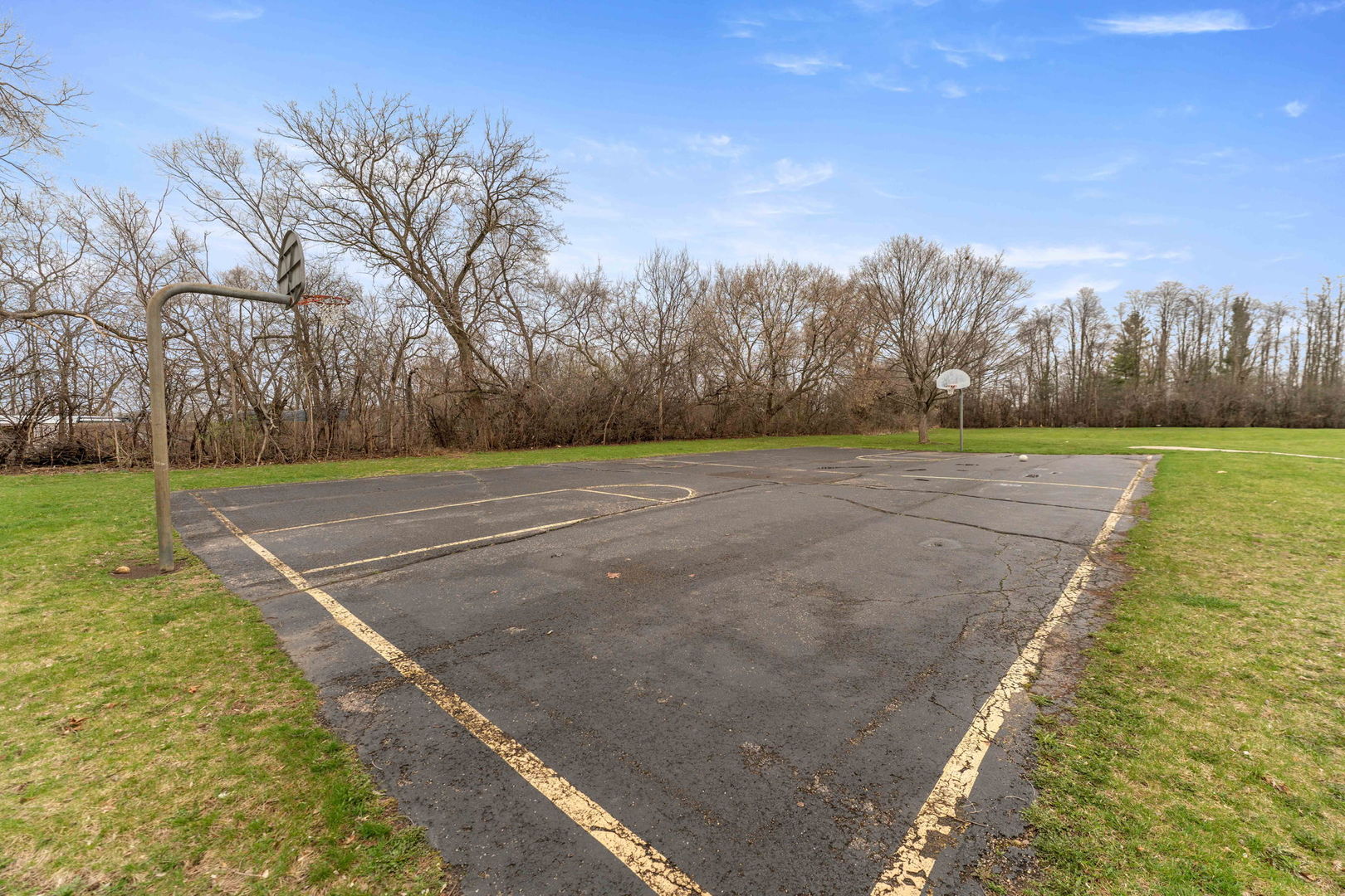 651 N Virginia Road #328, Crystal Lake, IL 60014