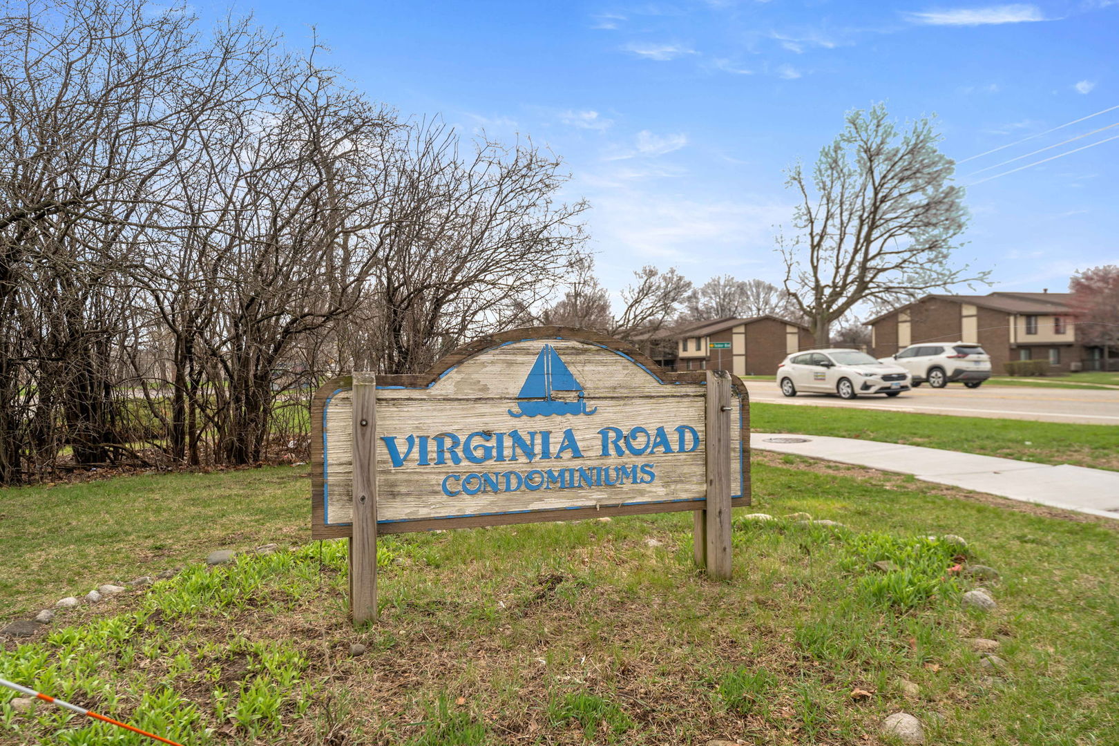 651 N Virginia Road #328, Crystal Lake, IL 60014