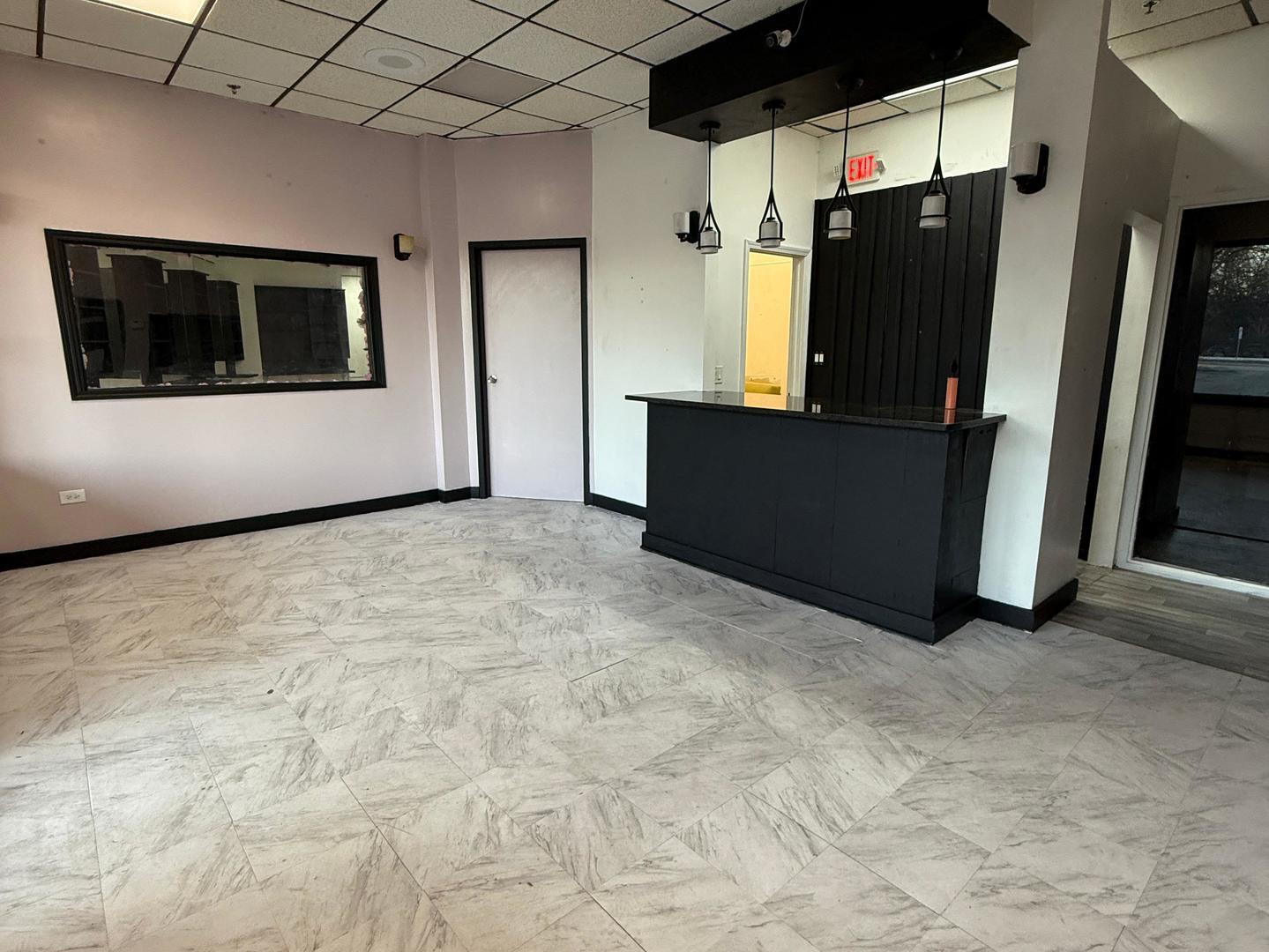 1600 Maple Avenue #D, Lisle, IL 60532