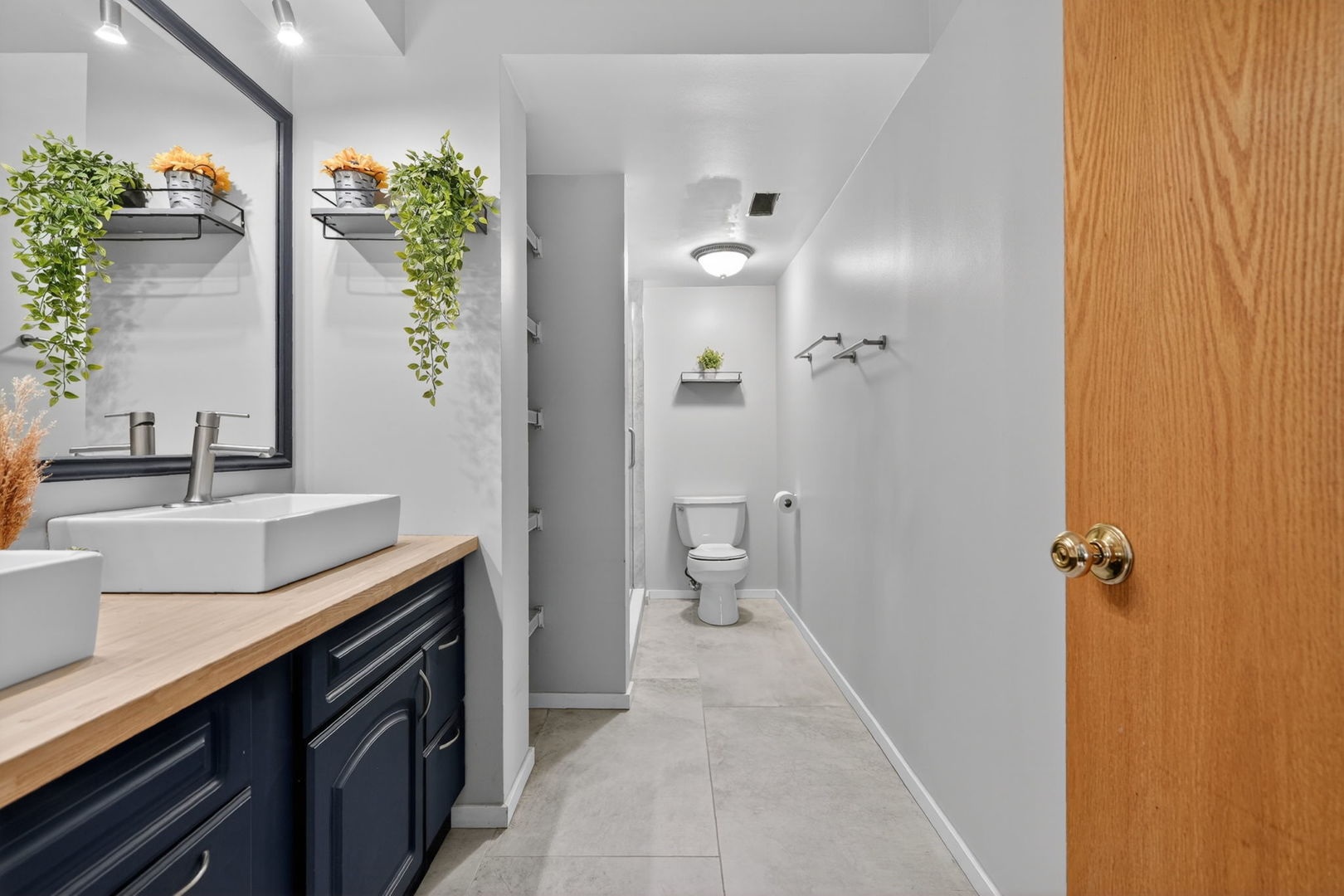 10571 Palos Place #B, Palos Hills, IL 60465