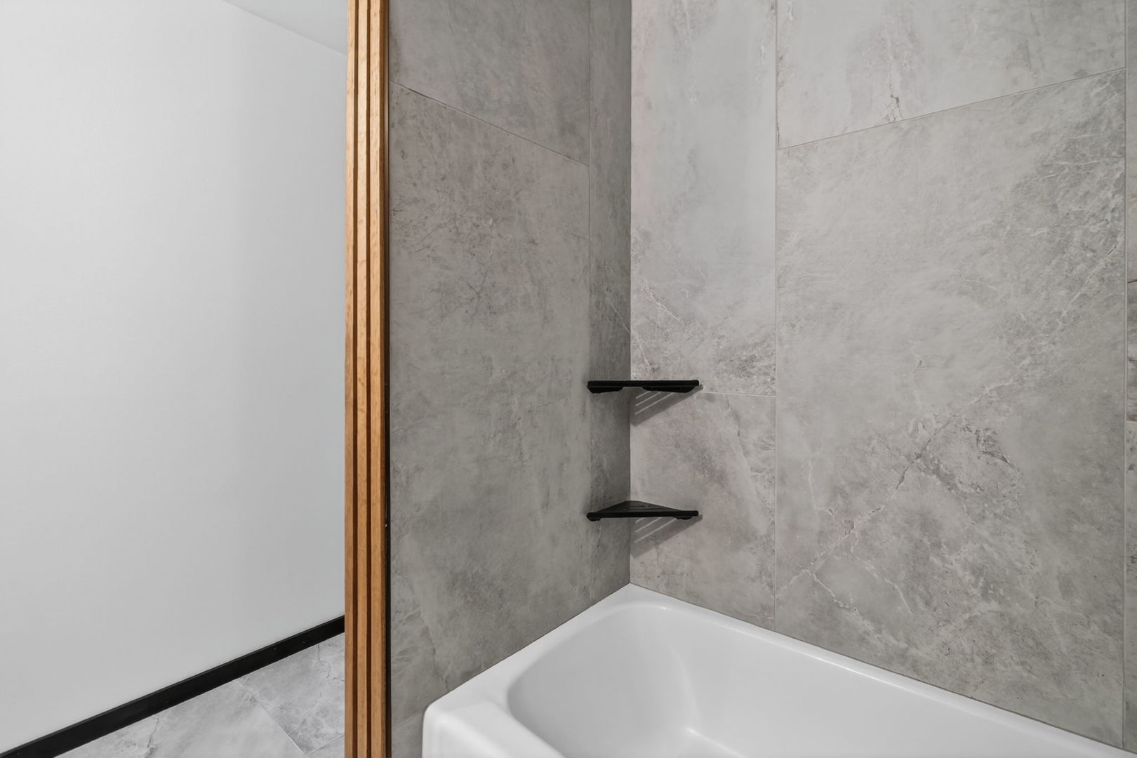 10571 Palos Place #B, Palos Hills, IL 60465