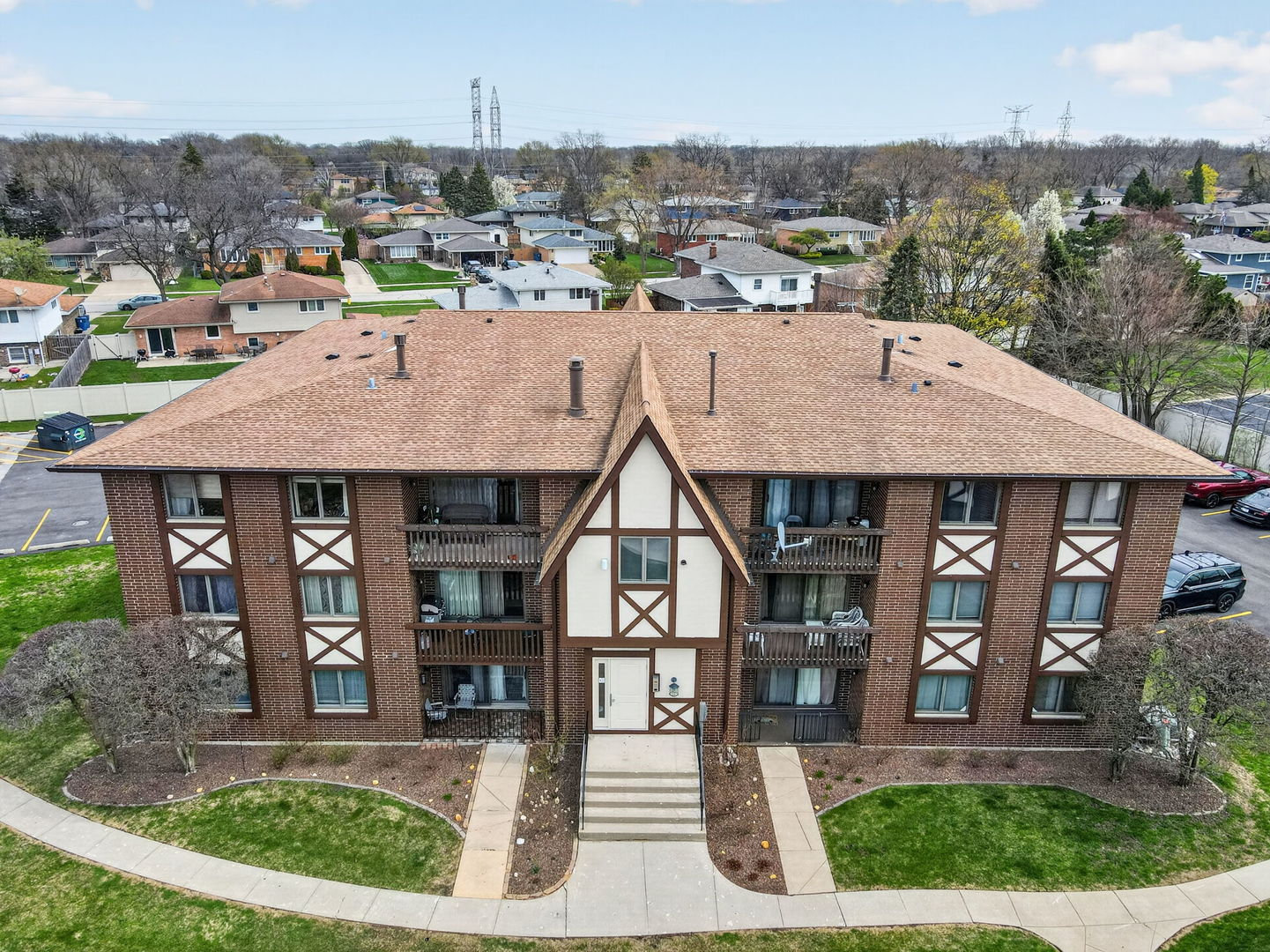 10571 Palos Place #B, Palos Hills, IL 60465