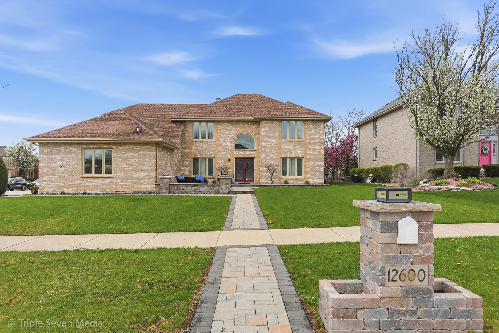 12600 Sheffield Court, Palos Park, IL 60464