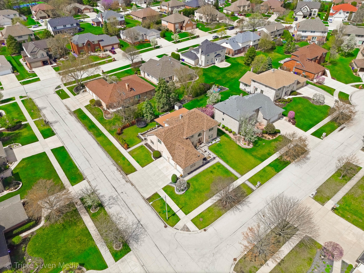 12600 Sheffield Court, Palos Park, IL 60464