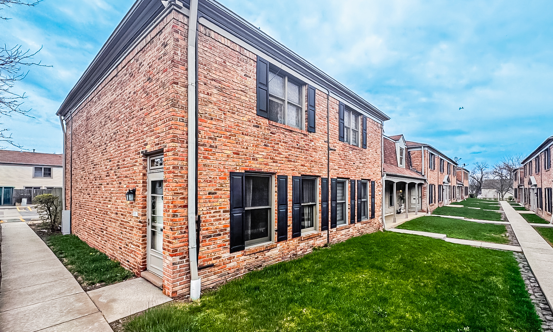 1744 Bristol Walk #1744, Hoffman Estates, IL 60169