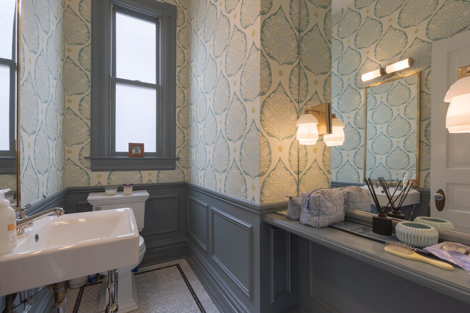 1220 E 57th Street, Chicago, IL 60637