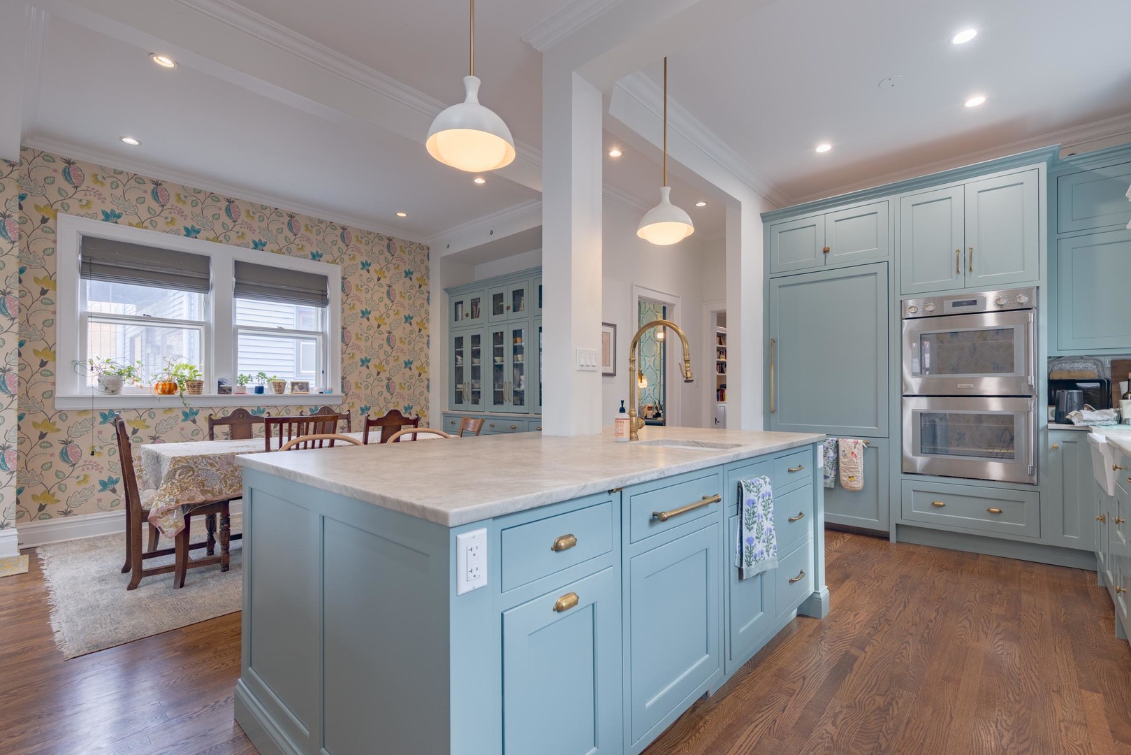 1220 E 57th Street, Chicago, IL 60637