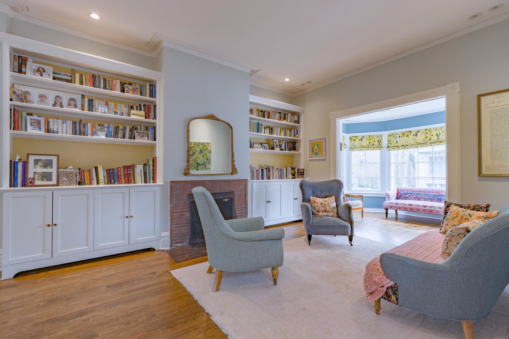 1220 E 57th Street, Chicago, IL 60637