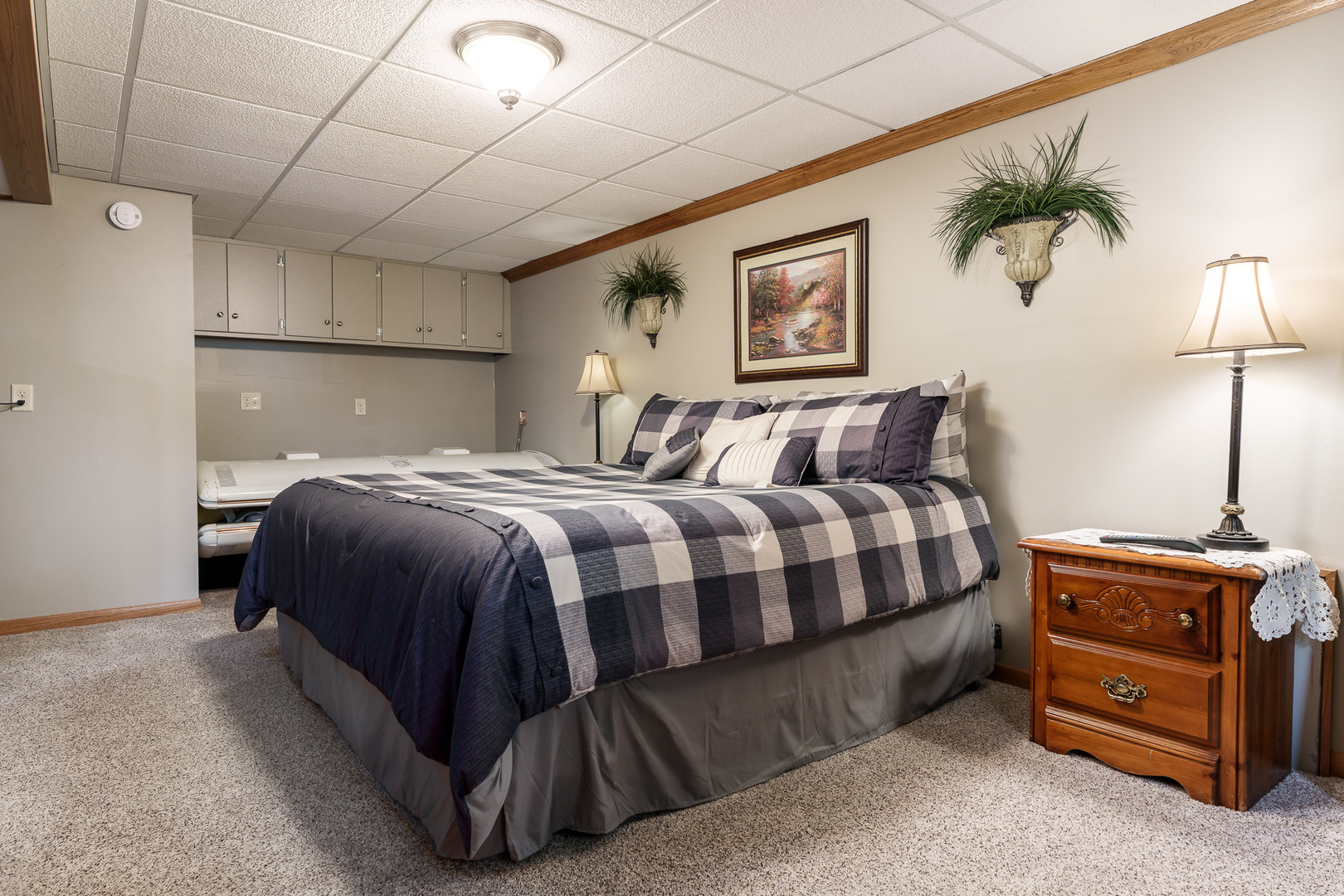 6658 Nestlewood Drive, Roscoe, IL 61073