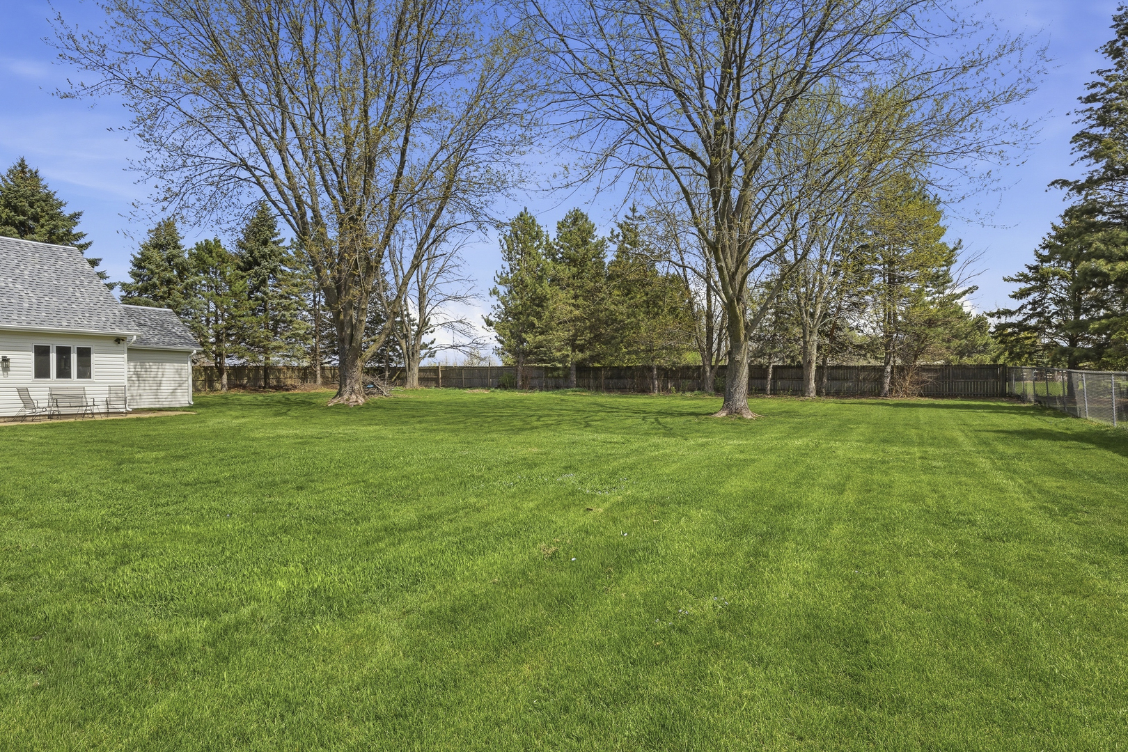 1818 Brickville Road, Sycamore, IL 60178