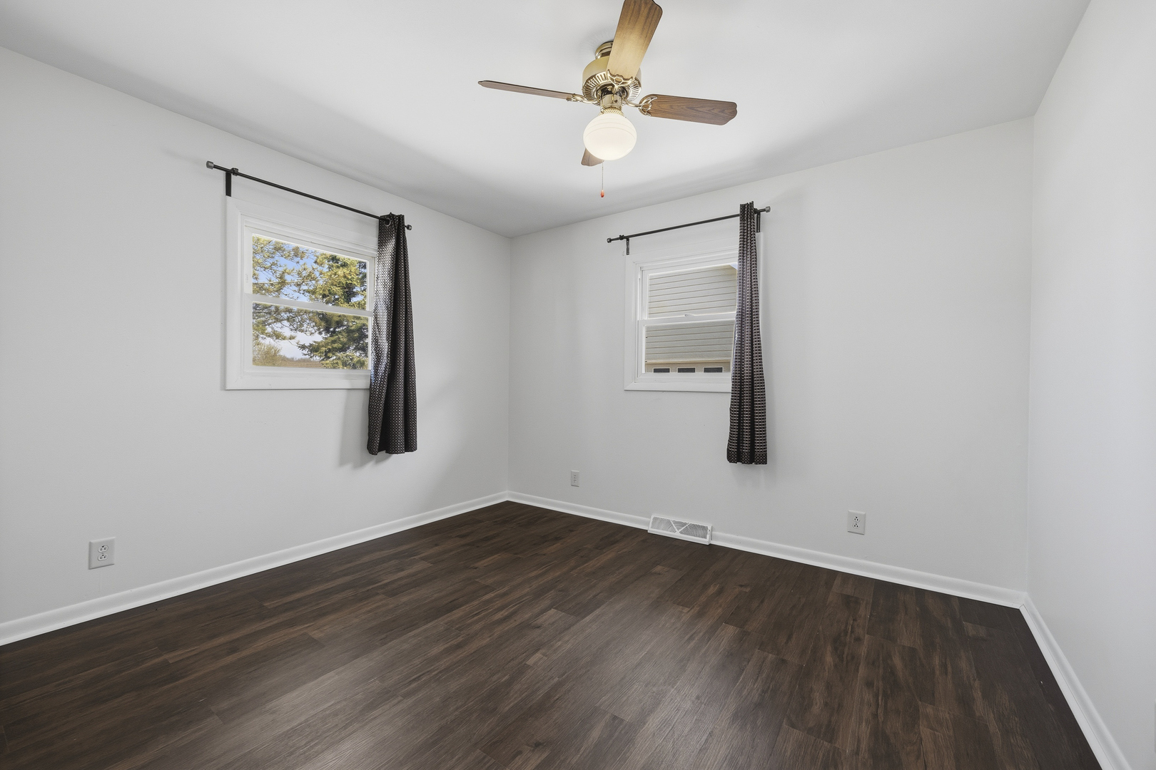 1818 Brickville Road, Sycamore, IL 60178