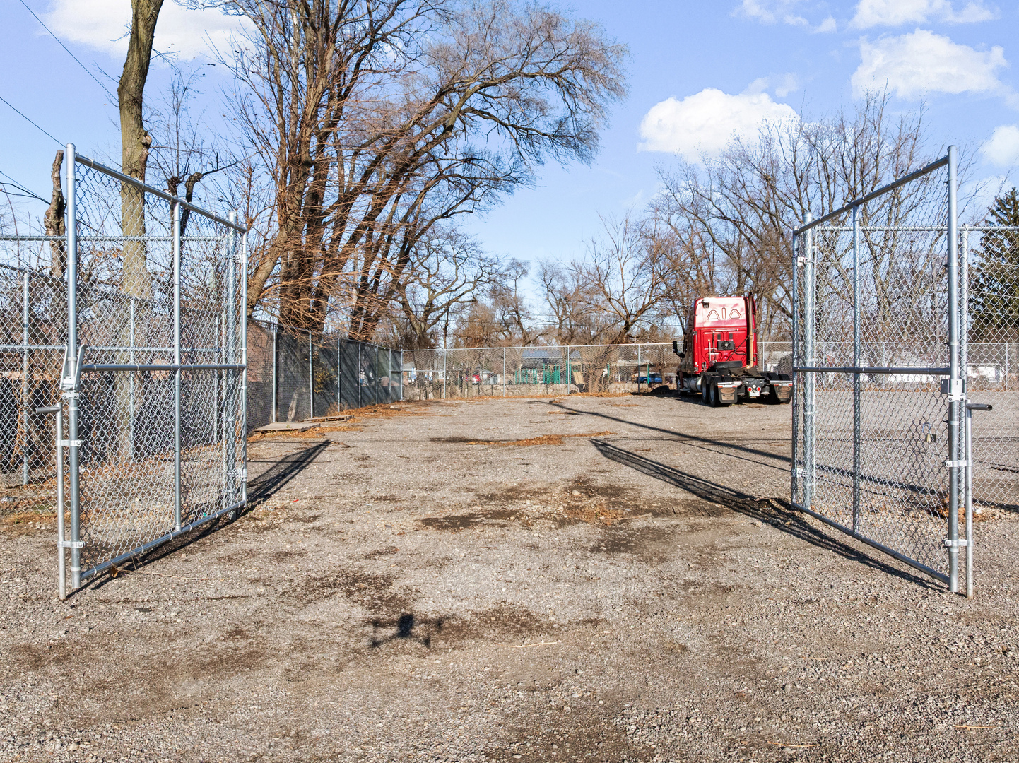 2427 Plainfield Road, Crest Hill, IL 60435