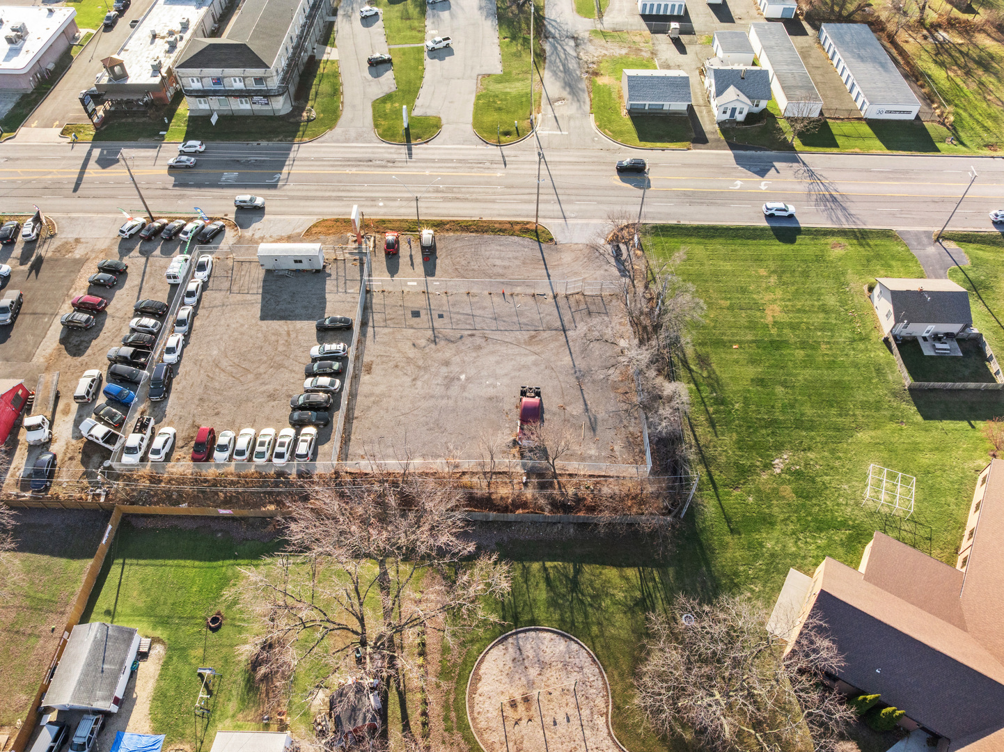 2427 Plainfield Road, Crest Hill, IL 60435