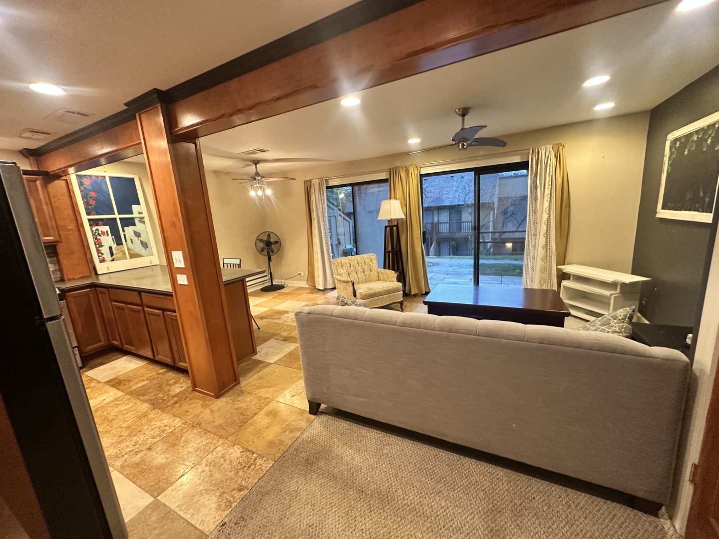 34 Montego Colony #1, Fox Lake, IL 60020