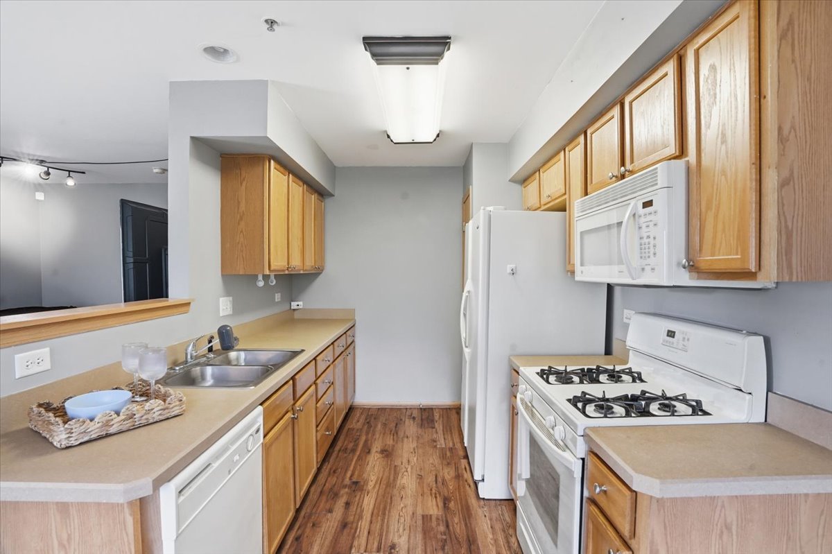 622 Key Largo Drive #622, Fox Lake, IL 60020