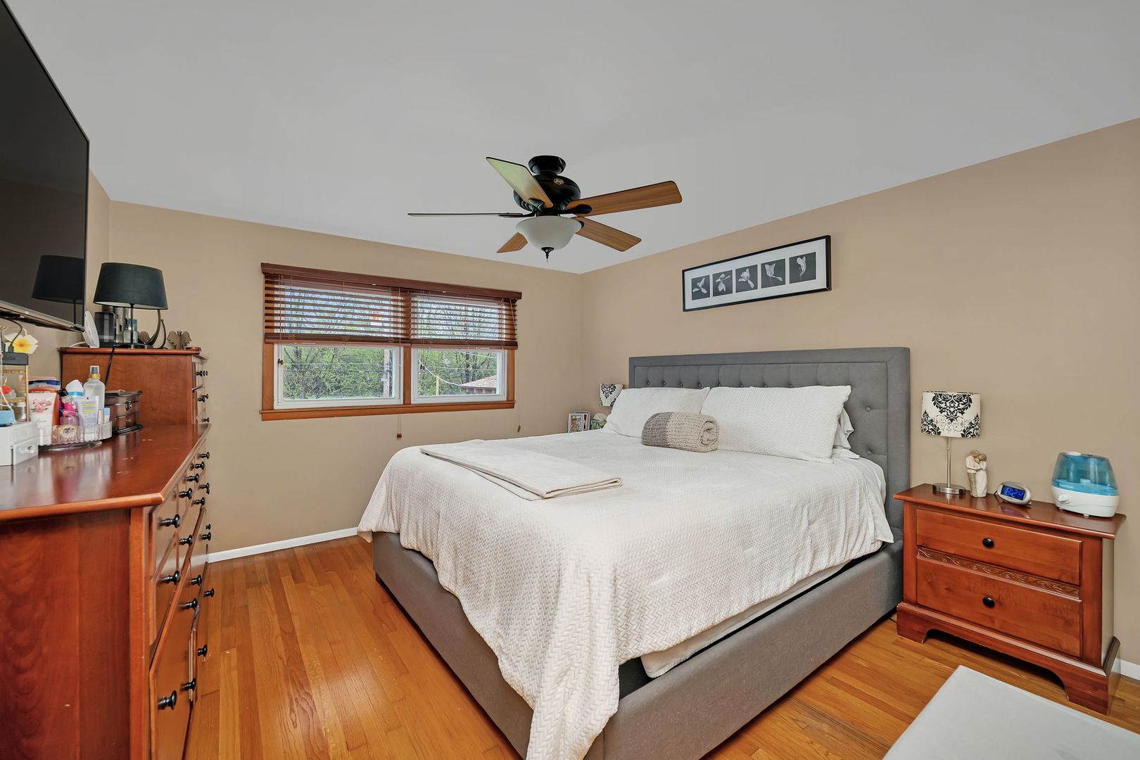 13808 Sandra Lane, Crestwood, IL 60418