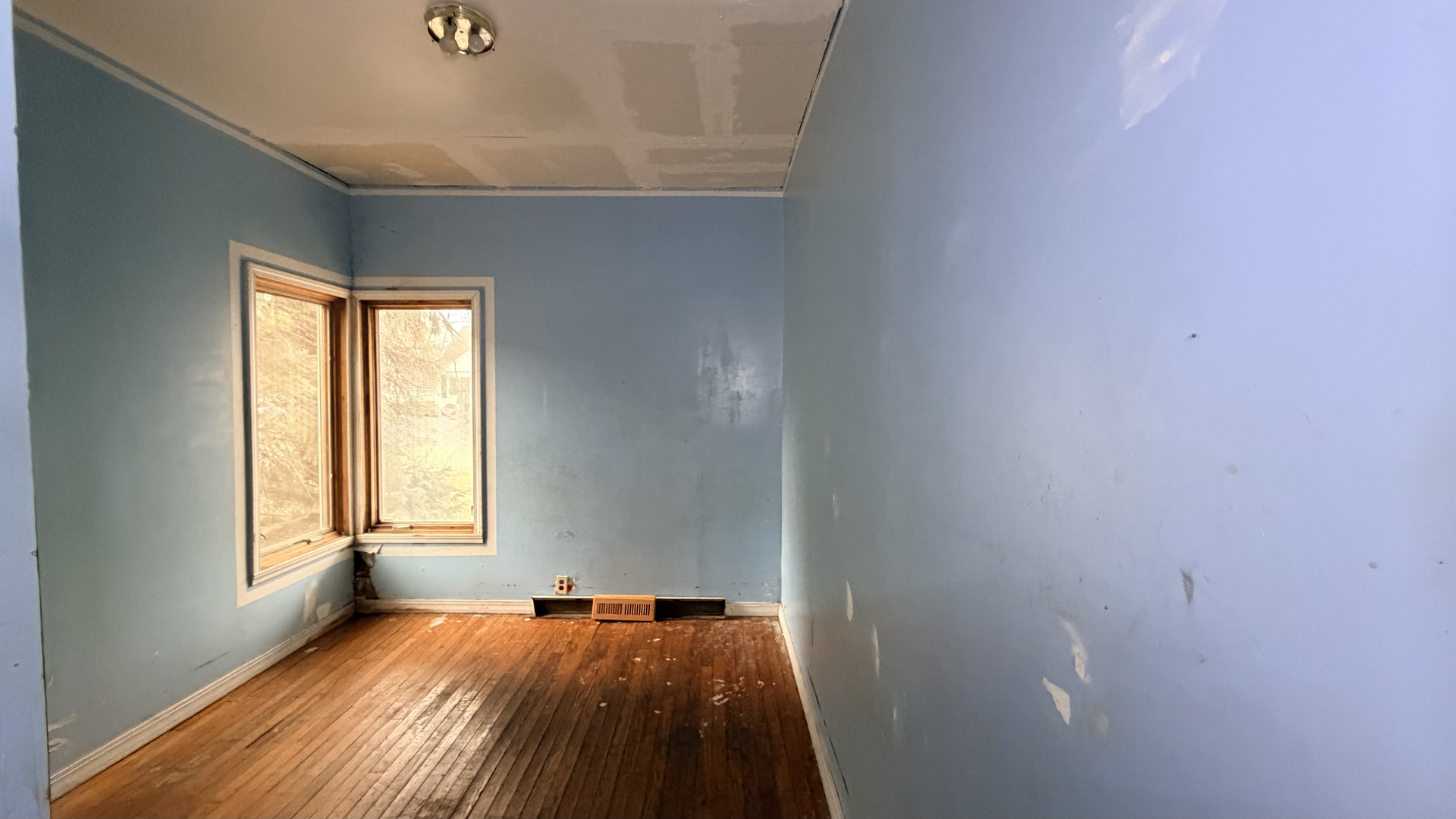 14808 Turlington Avenue, Harvey, IL 60426