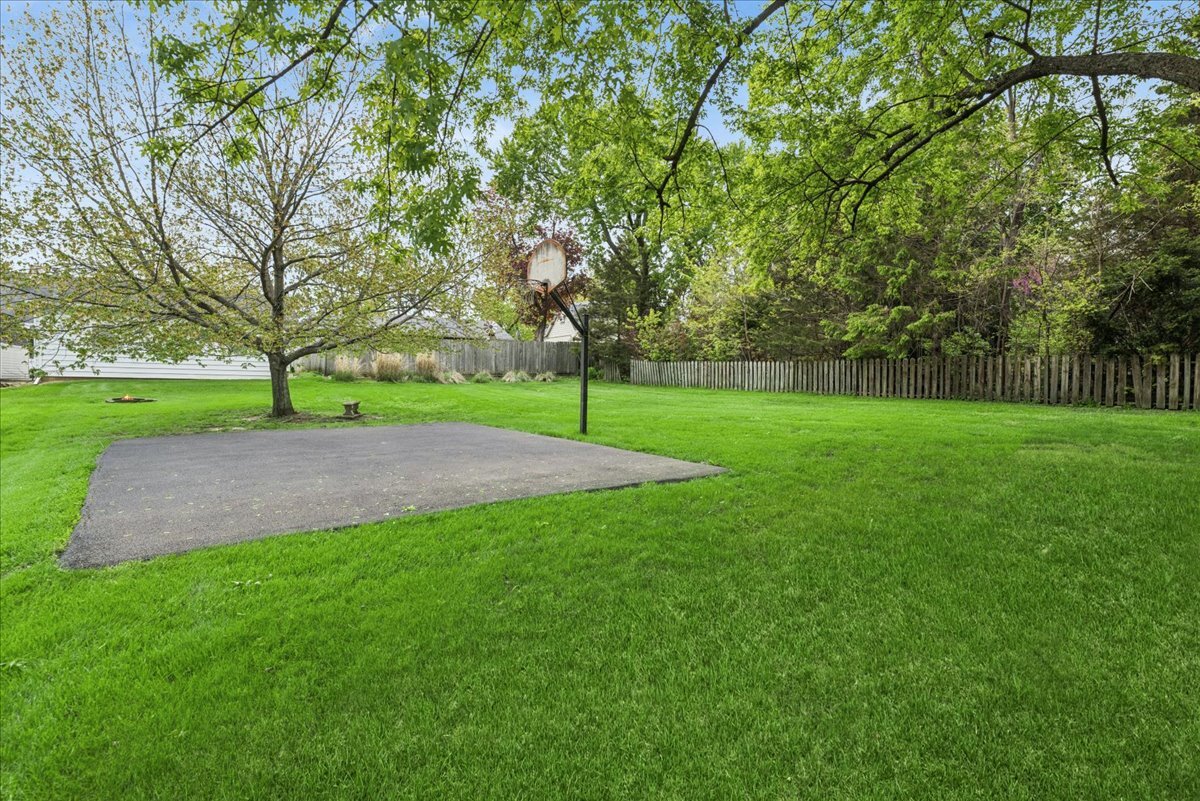 1631 Park Street, McHenry, IL 60050