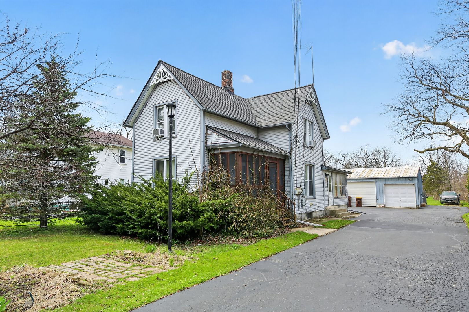 311 Marengo Road, Harvard, IL 60033