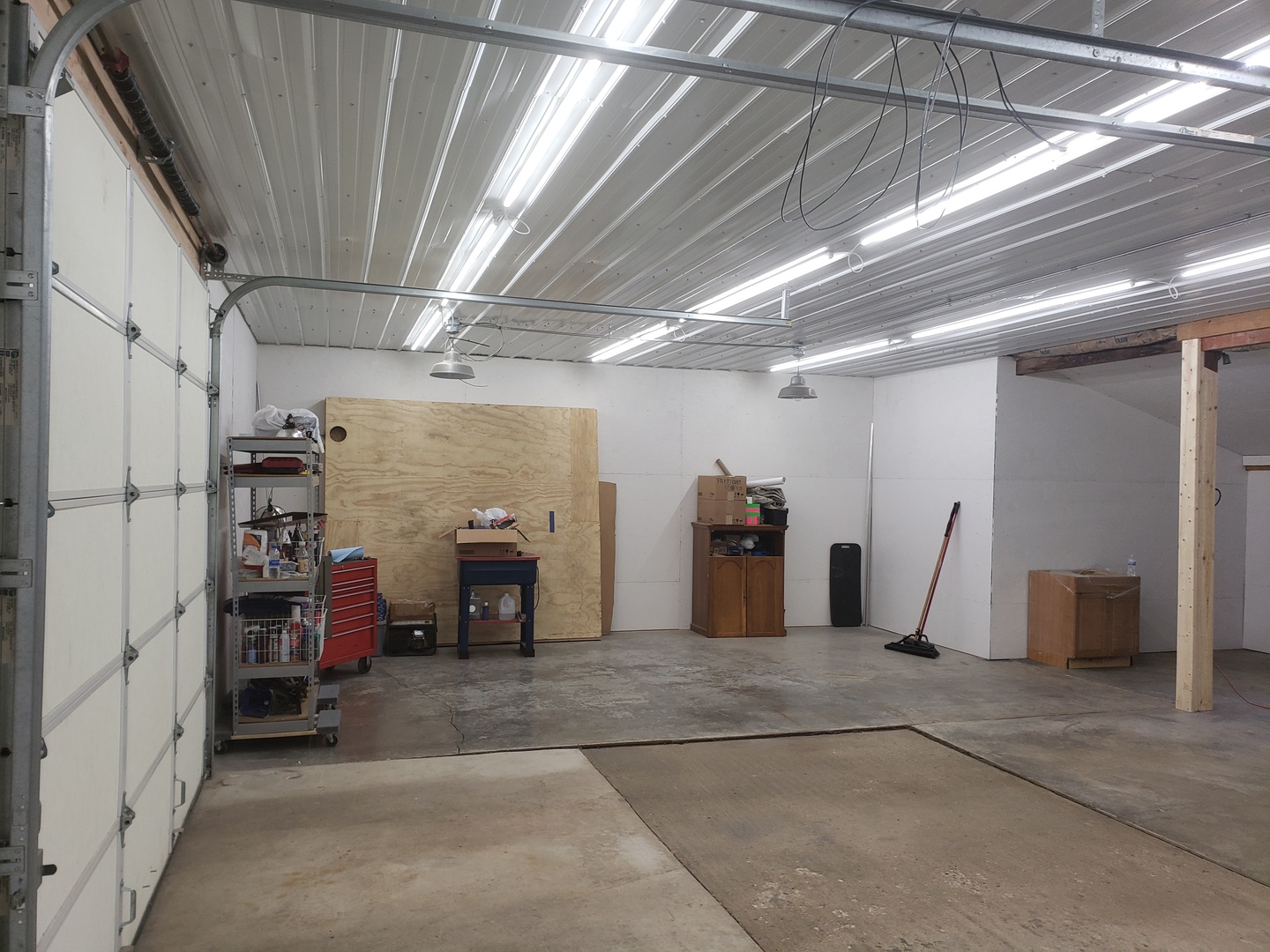 311 Marengo Road, Harvard, IL 60033