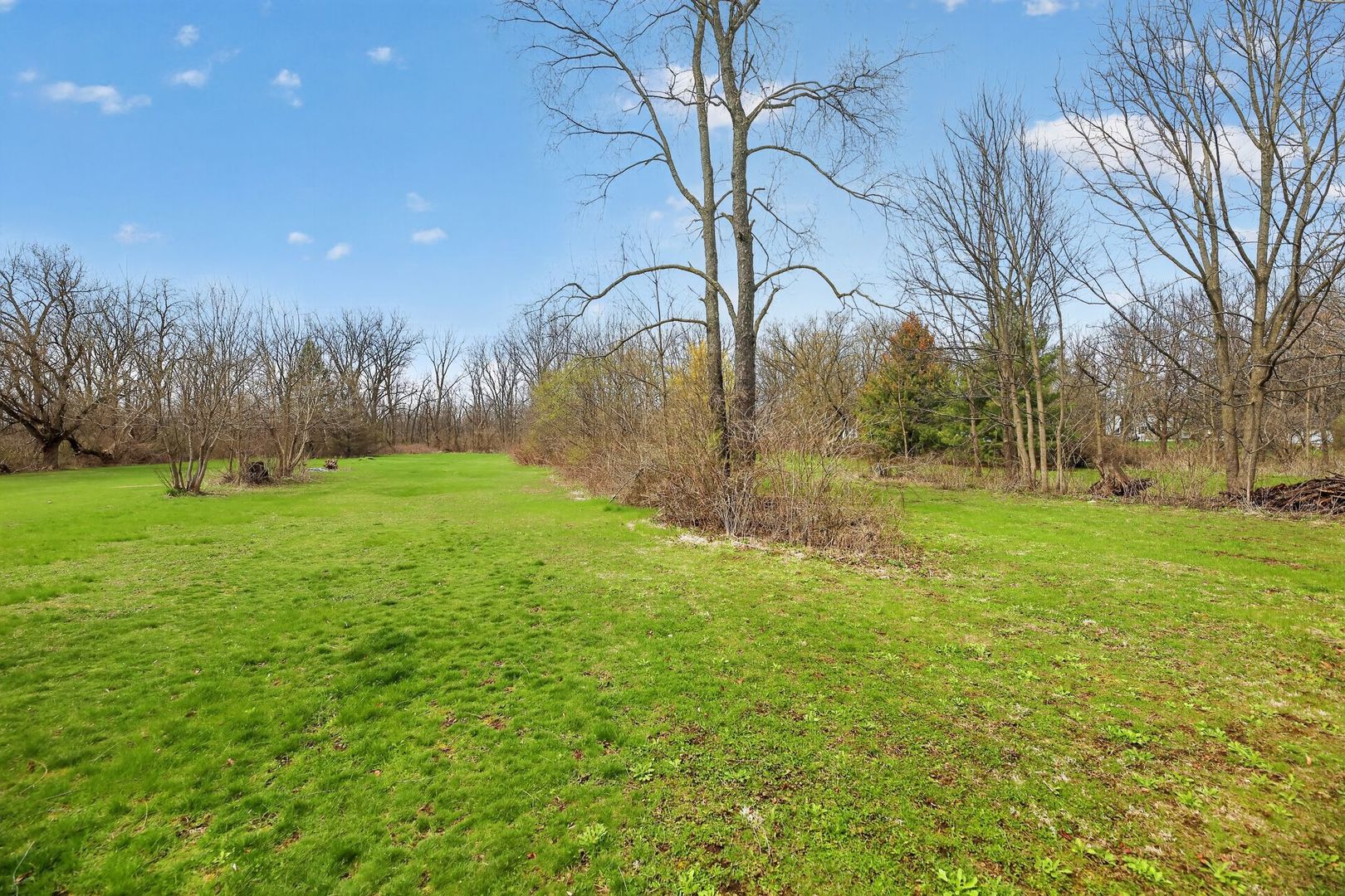 311 Marengo Road, Harvard, IL 60033