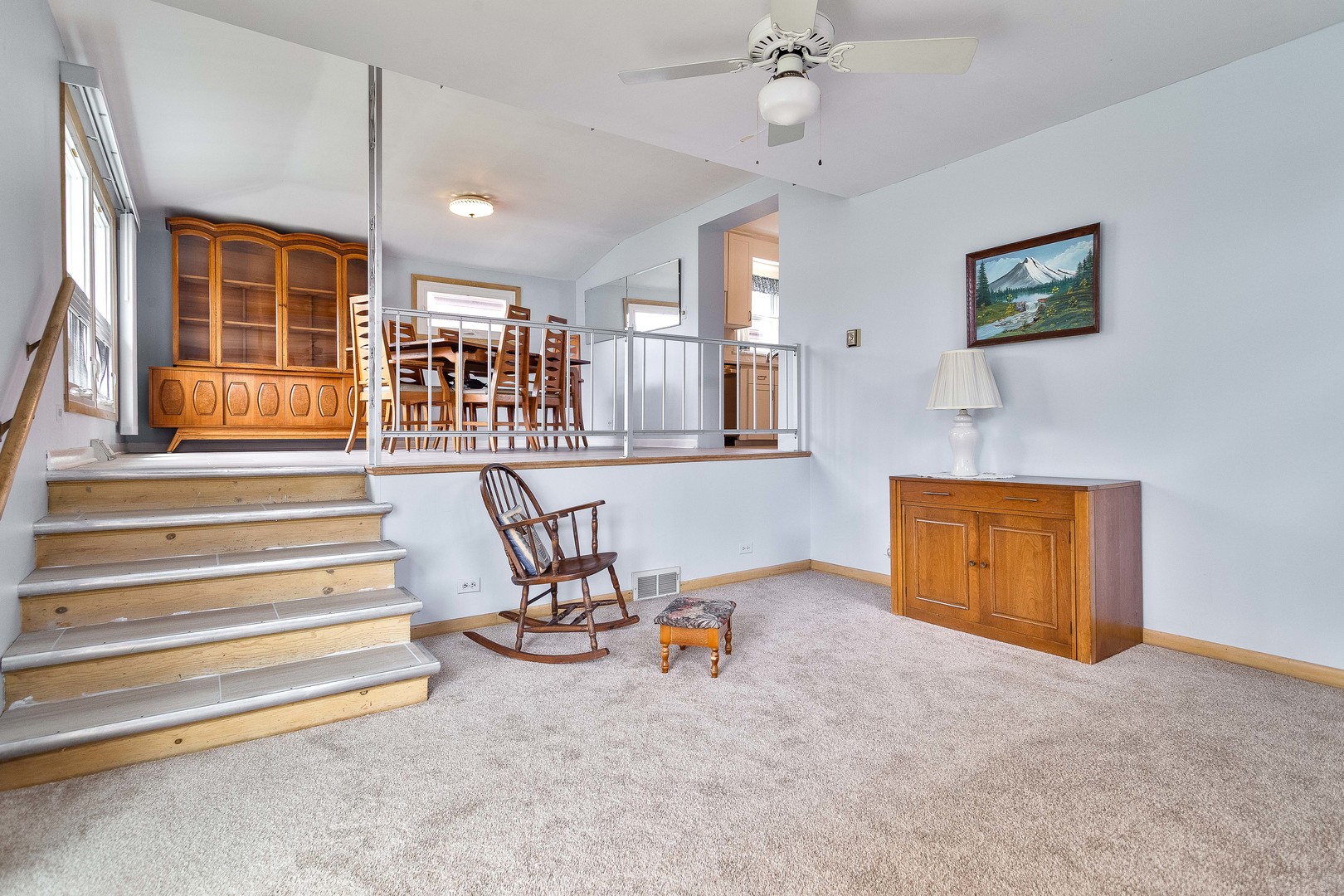 7701 W Rascher Avenue, Chicago, IL 60656