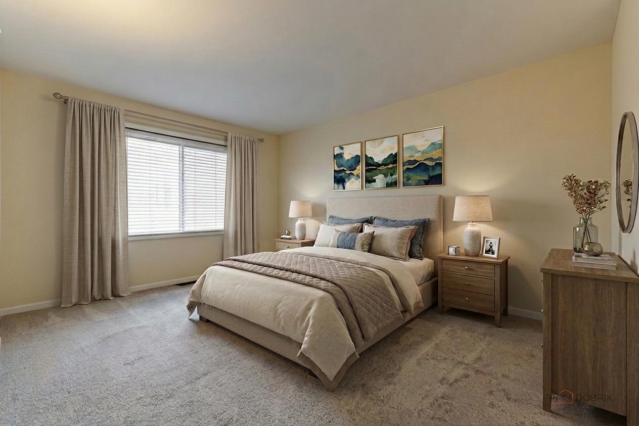 3004 Roberts Drive #8, Woodridge, IL 60517