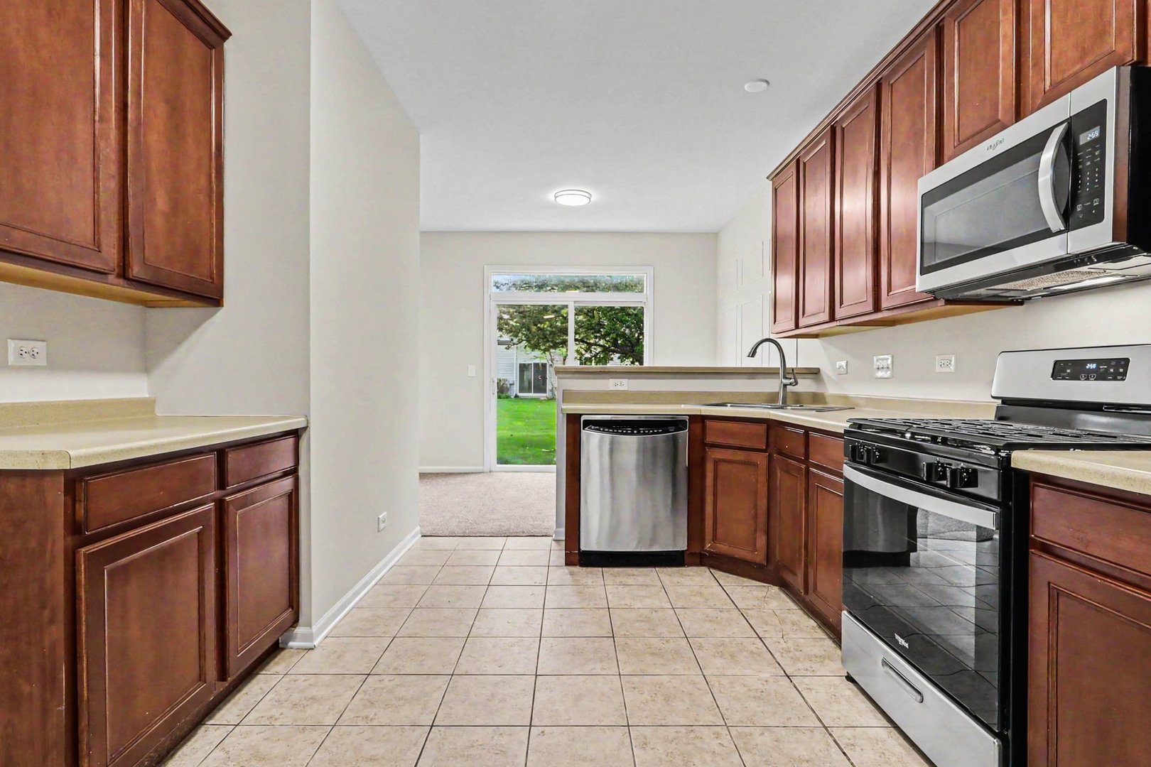 3704 Munson Street, Plano, IL 60545