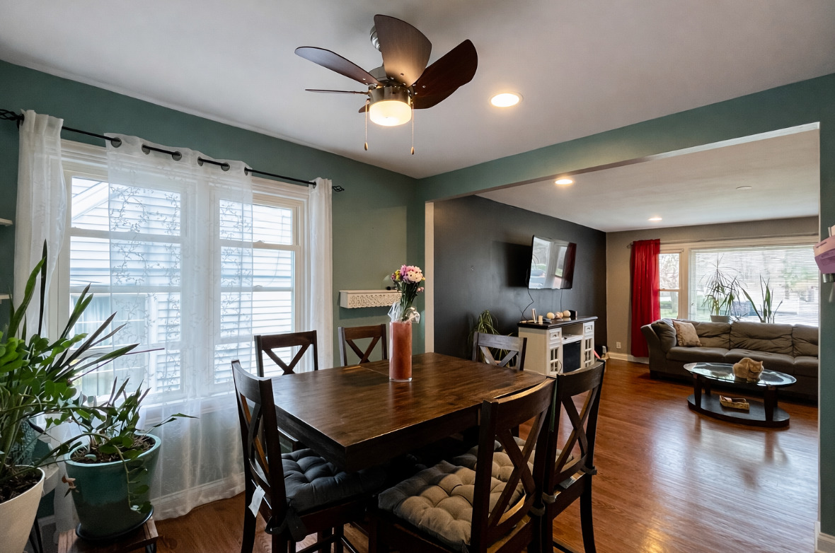 8009 Lavergne Avenue, Burbank, IL 60459