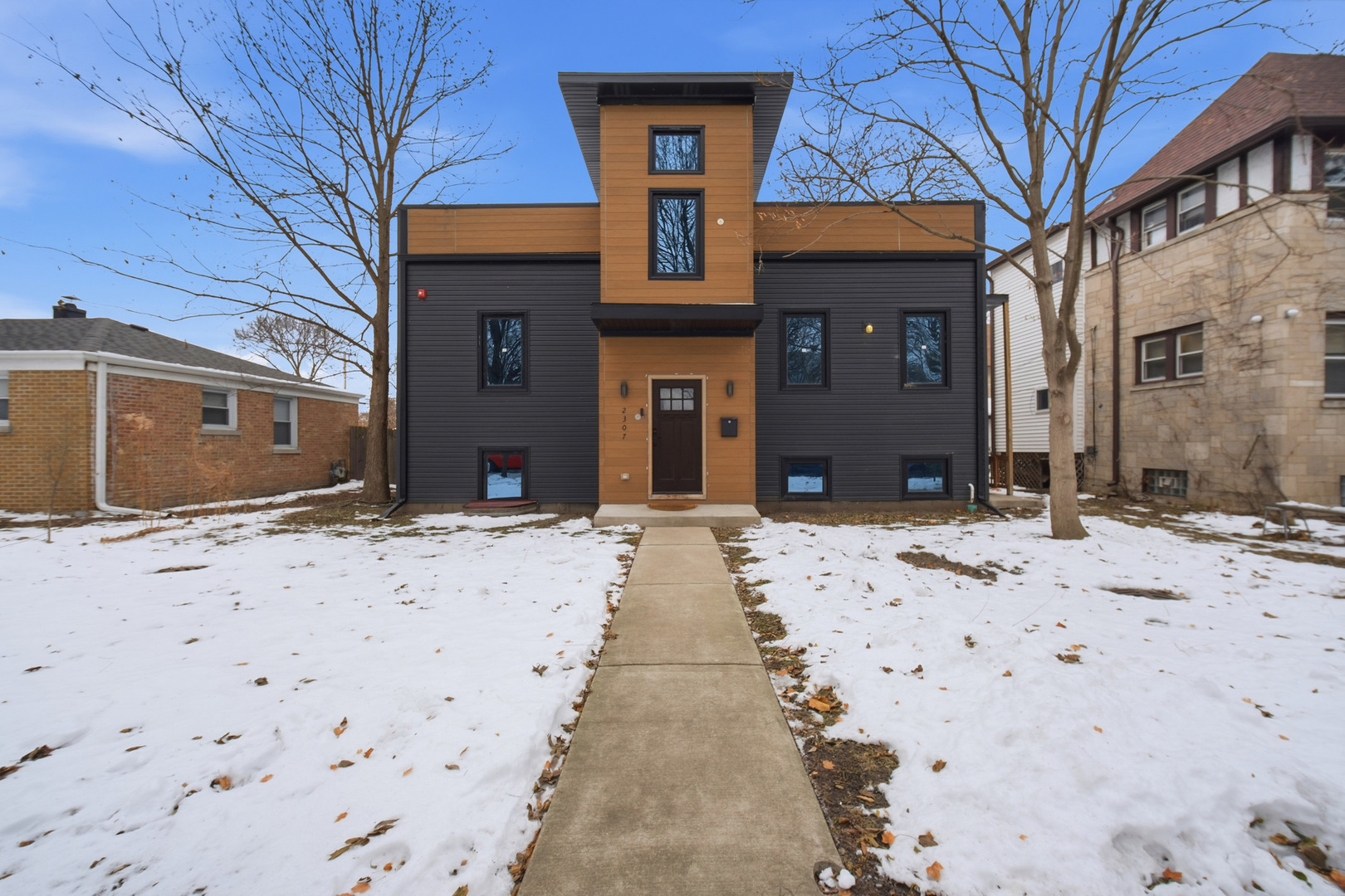2307 Lake Street #2, Evanston, IL 60201
