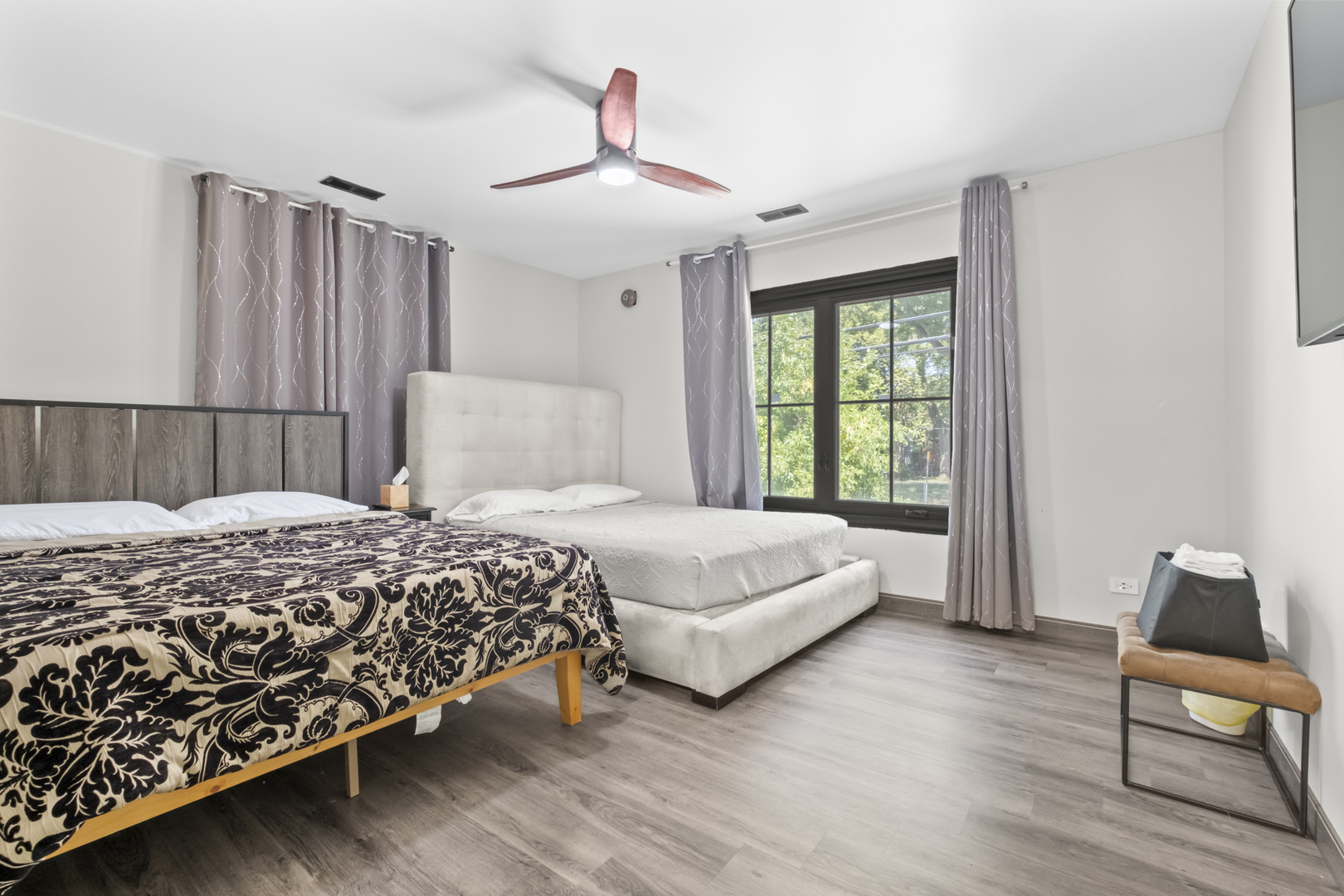 2307 Lake Street #2, Evanston, IL 60201