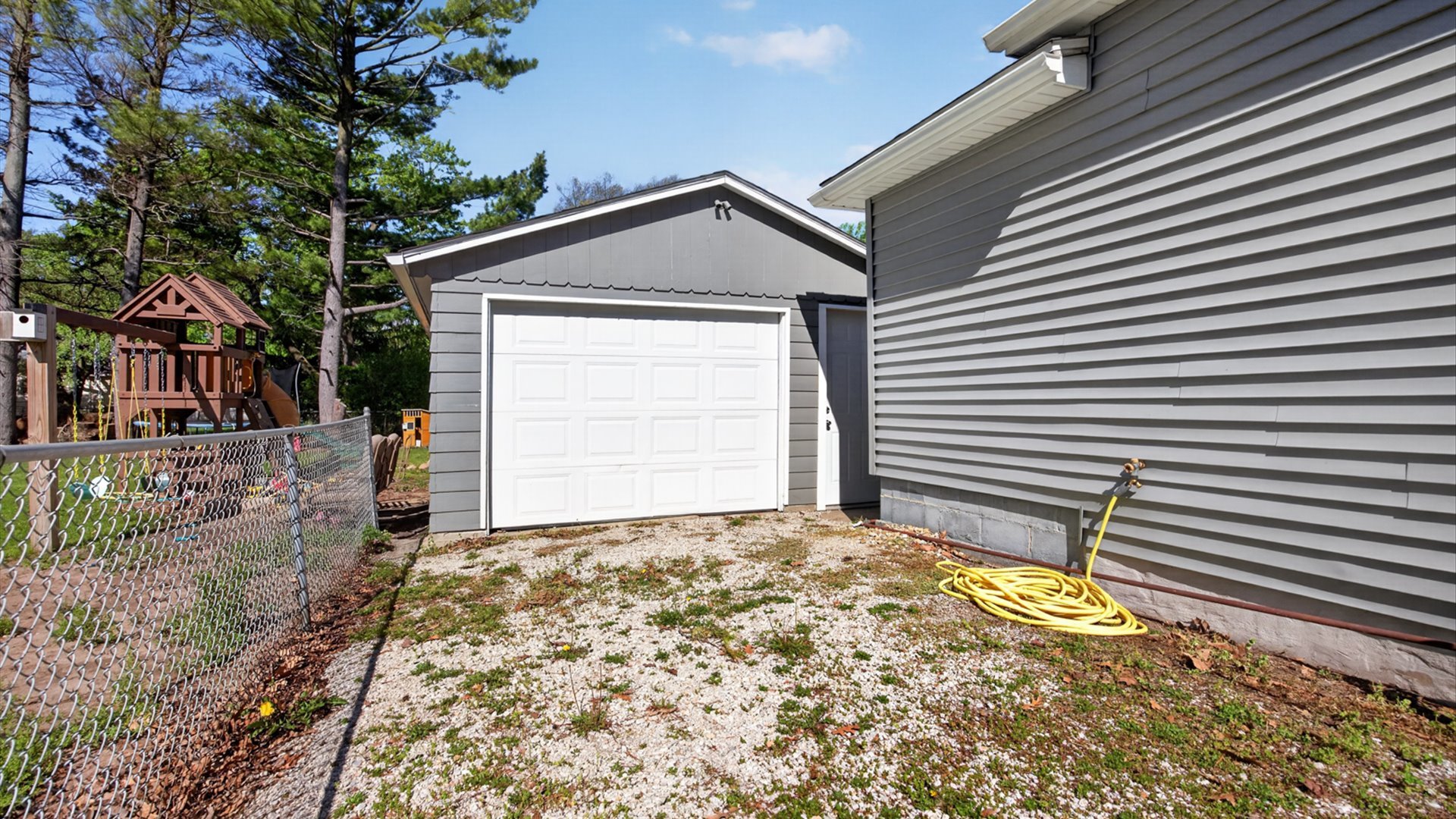 104 S Oak Street, Arrowsmith, IL 61722