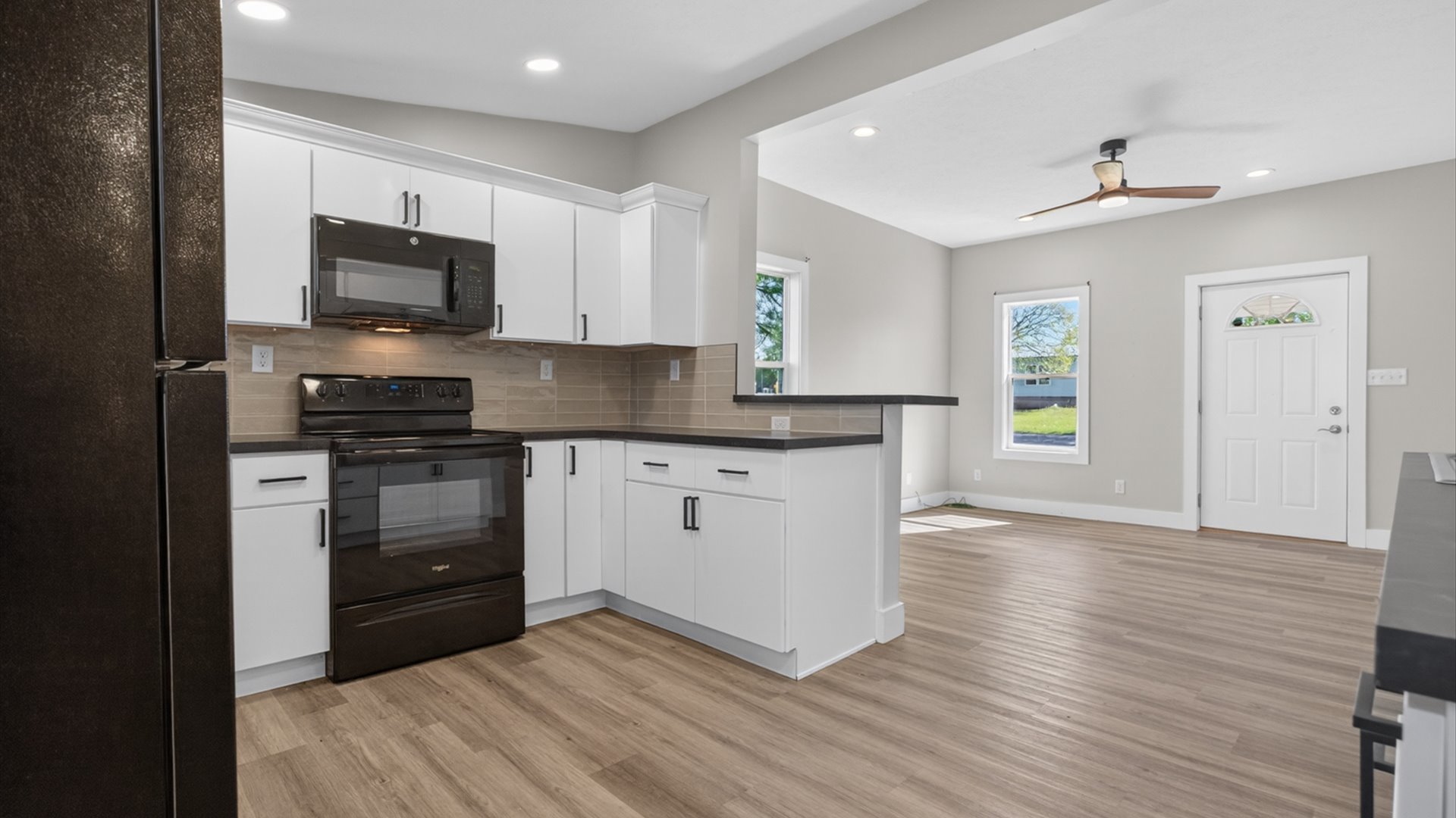 104 S Oak Street, Arrowsmith, IL 61722