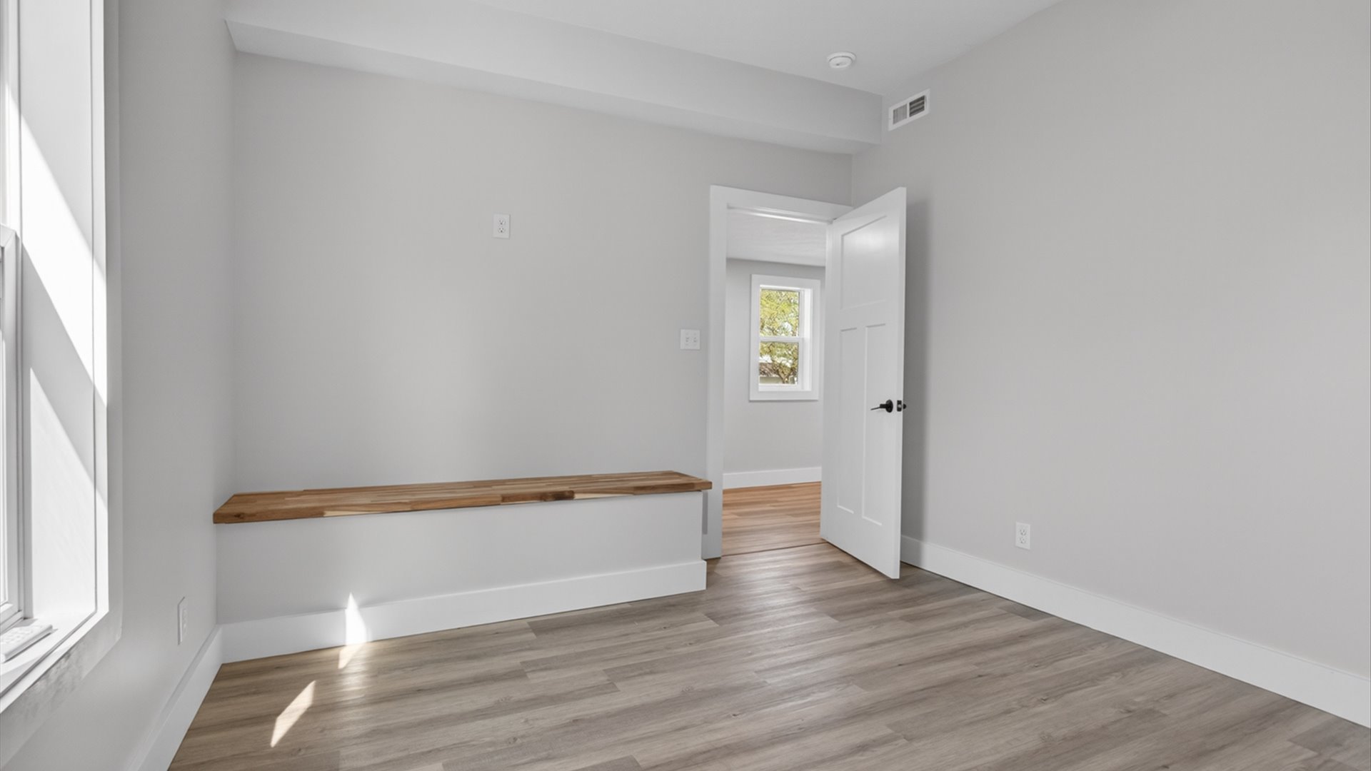 104 S Oak Street, Arrowsmith, IL 61722