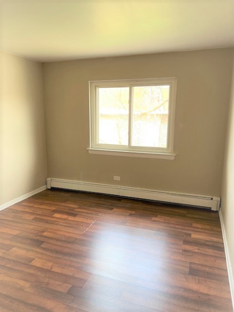 580 Mesa Drive #201, Hoffman Estates, IL 60169